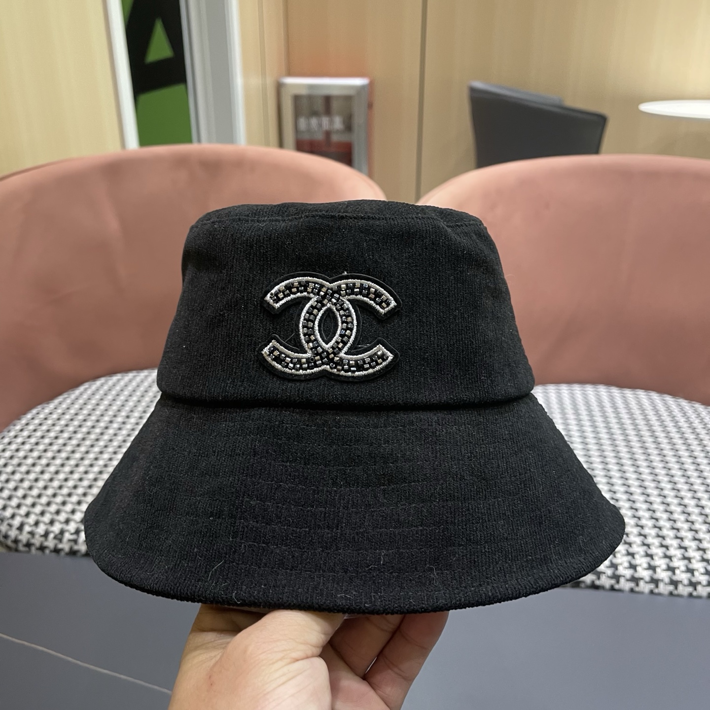 香奈儿CHANEL 渔夫帽女防紫外线遮阳帽大头围太阳盆帽潮