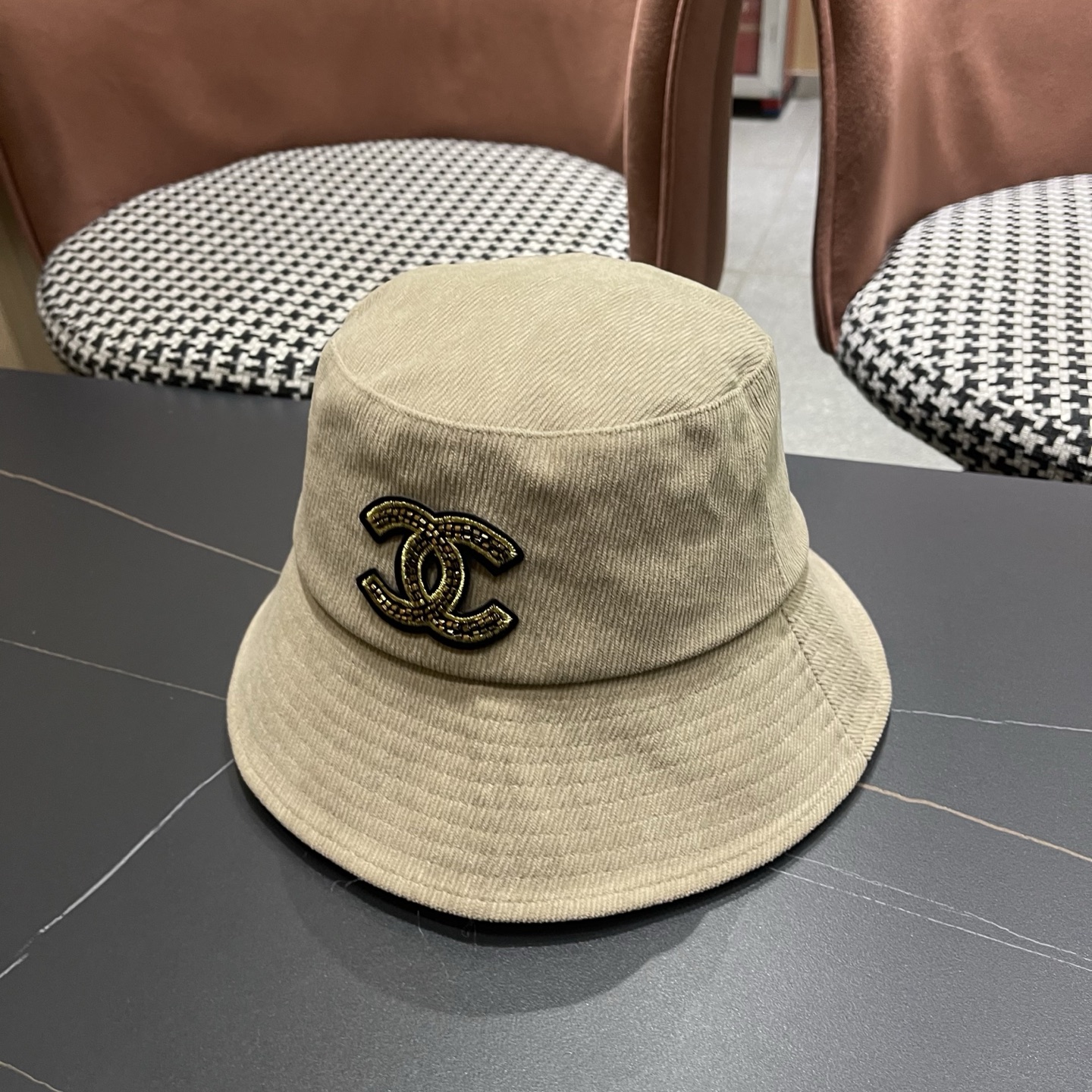 香奈儿CHANEL 渔夫帽女防紫外线遮阳帽大头围太阳盆帽潮