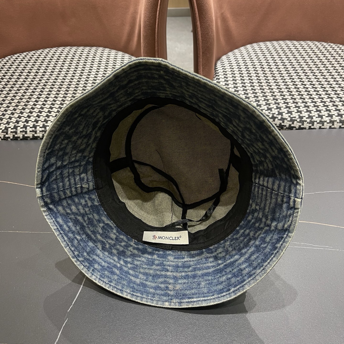 蒙口moncler早春牛仔渔夫帽，渔夫桶帽，头围57cm