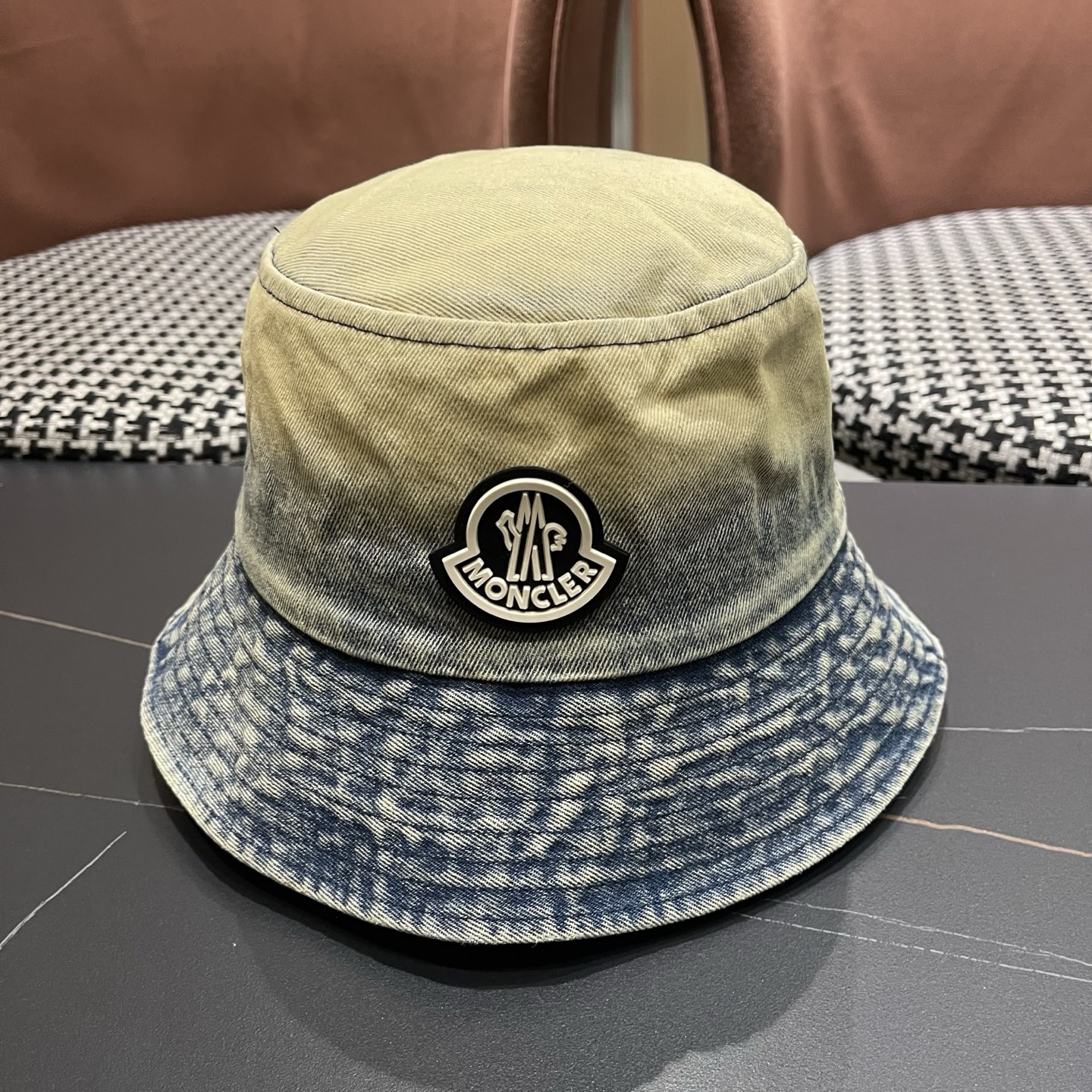 蒙口moncler早春牛仔渔夫帽，渔夫桶帽，头围57cm