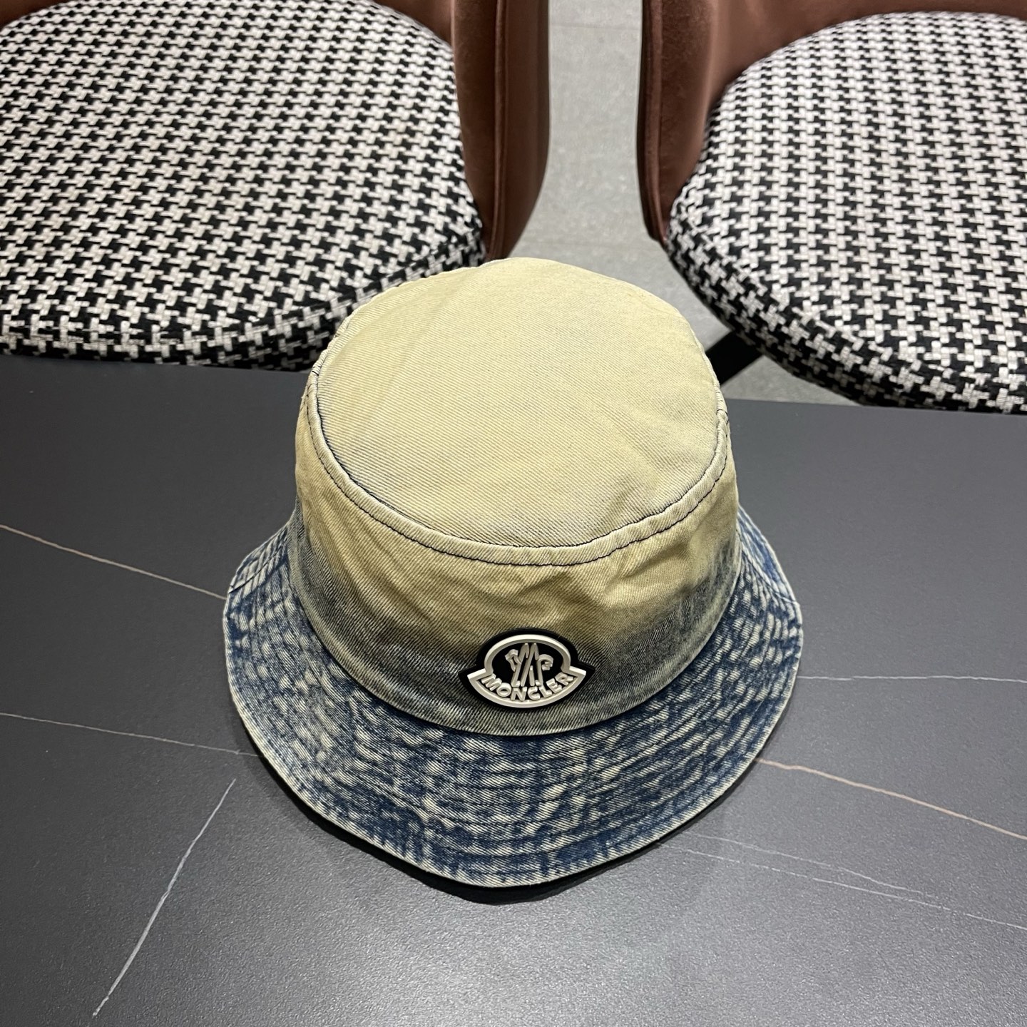 蒙口moncler早春牛仔渔夫帽，渔夫桶帽，头围57cm