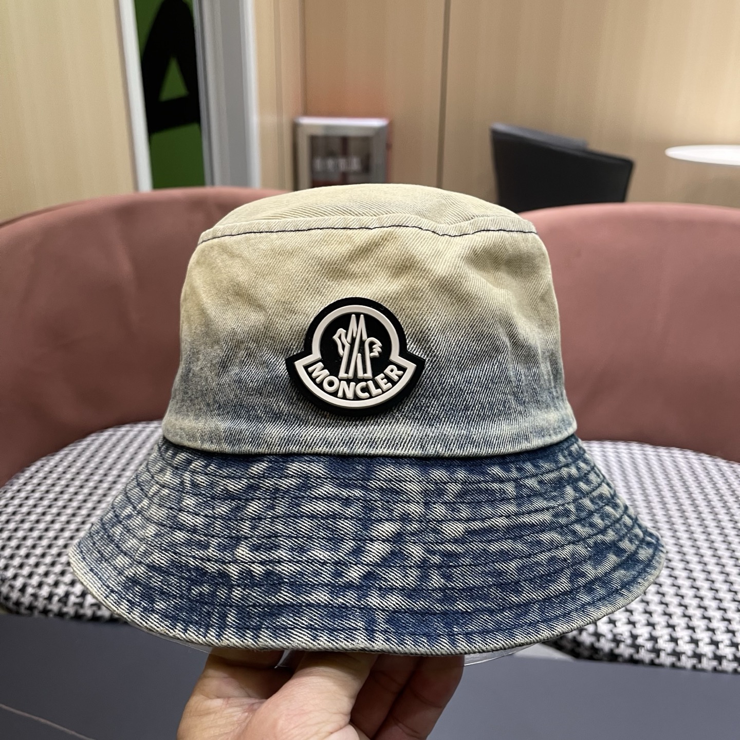 蒙口moncler早春牛仔渔夫帽，渔夫桶帽，头围57cm