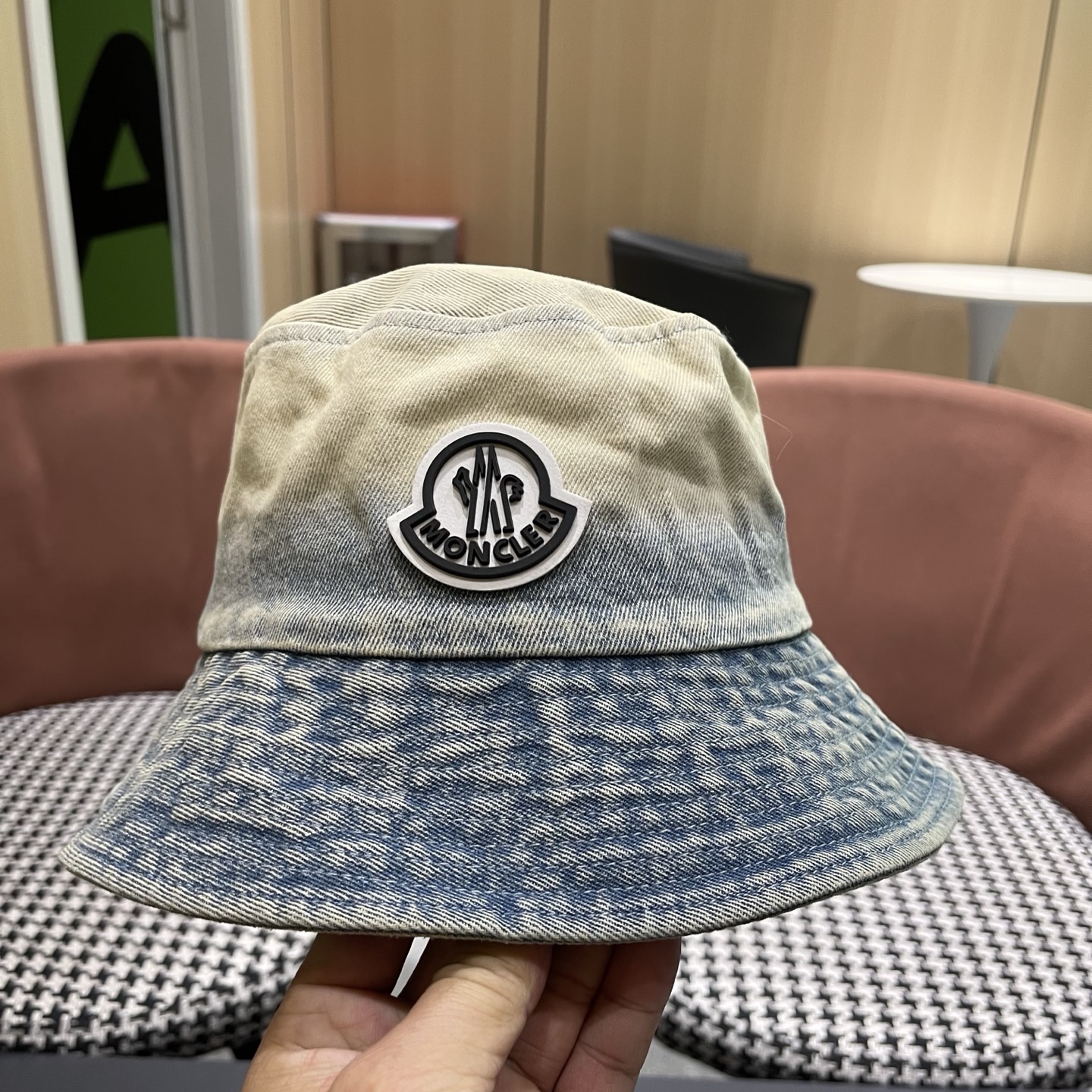 蒙口moncler早春牛仔渔夫帽，渔夫桶帽，头围57cm