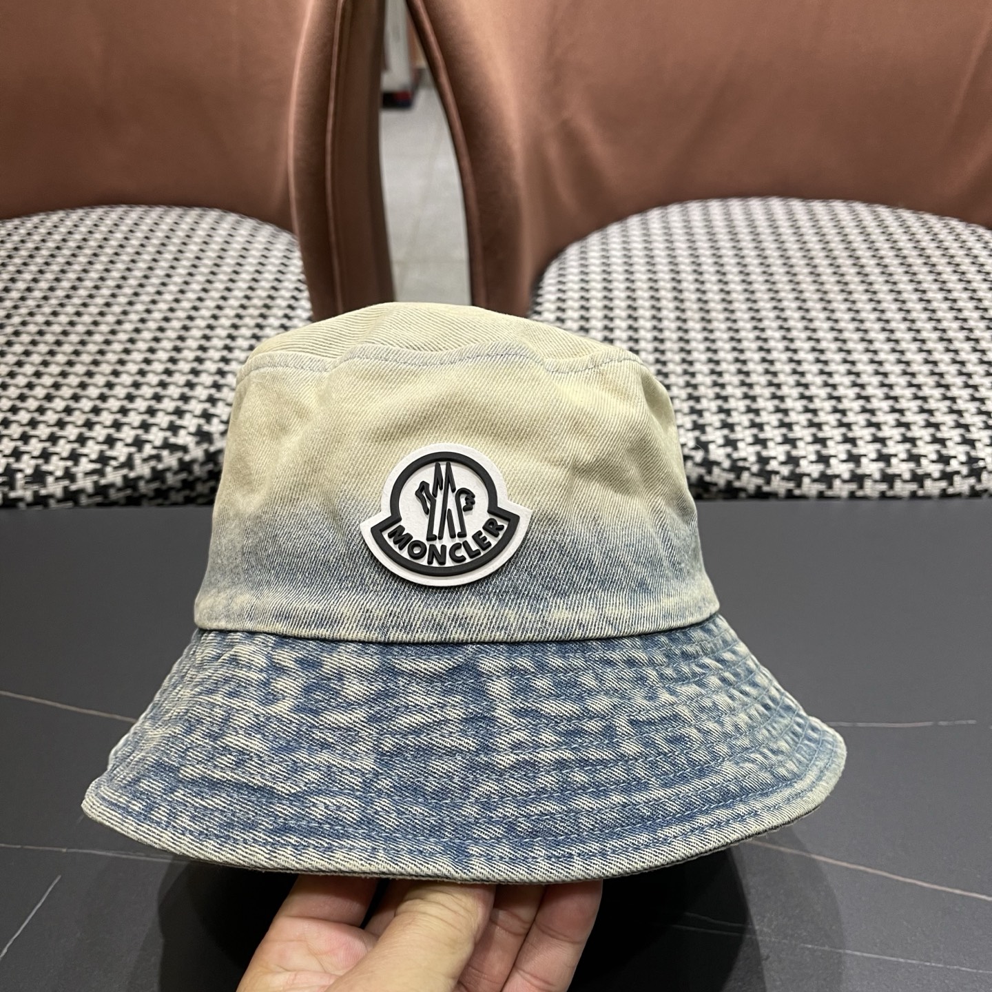 蒙口moncler早春牛仔渔夫帽，渔夫桶帽，头围57cm