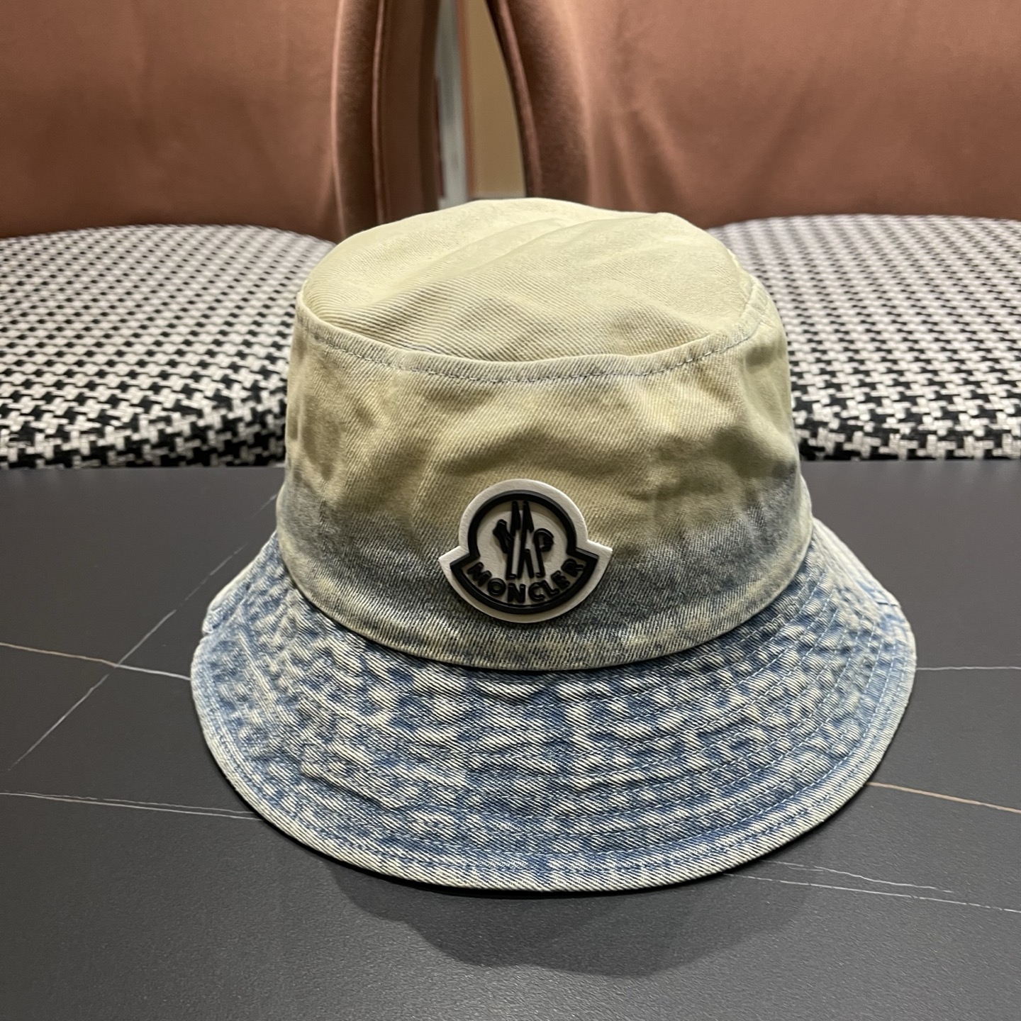 蒙口moncler早春牛仔渔夫帽，渔夫桶帽，头围57cm