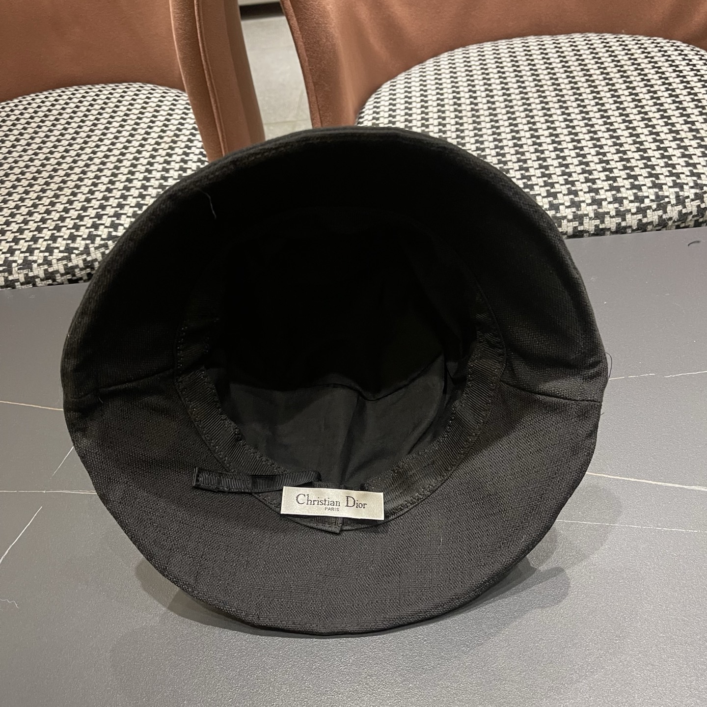 迪奥Dior 新韩版时尚渔夫帽潮女士简约百搭防晒日系盆帽子