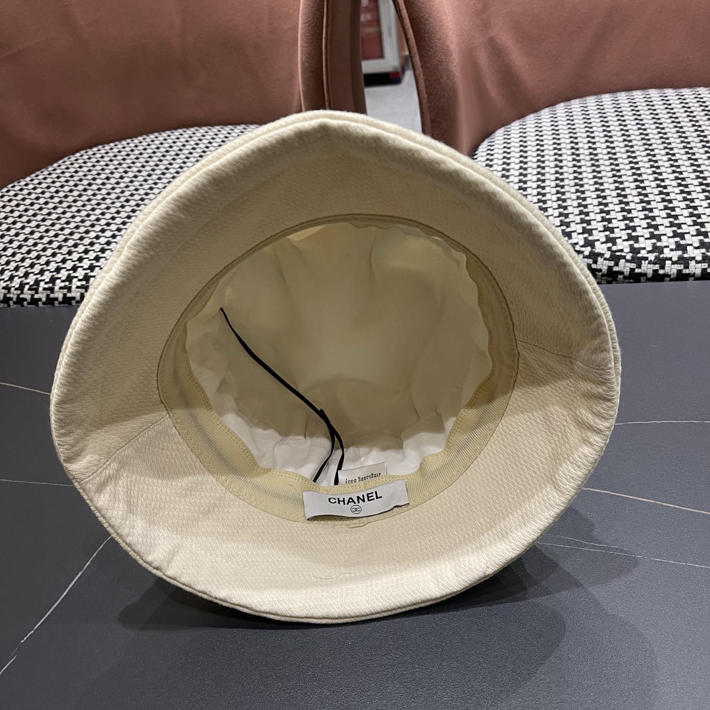 【CHANEL香奈儿】新款秋冬渔夫帽，大沿超好搭配，闭眼入的一款