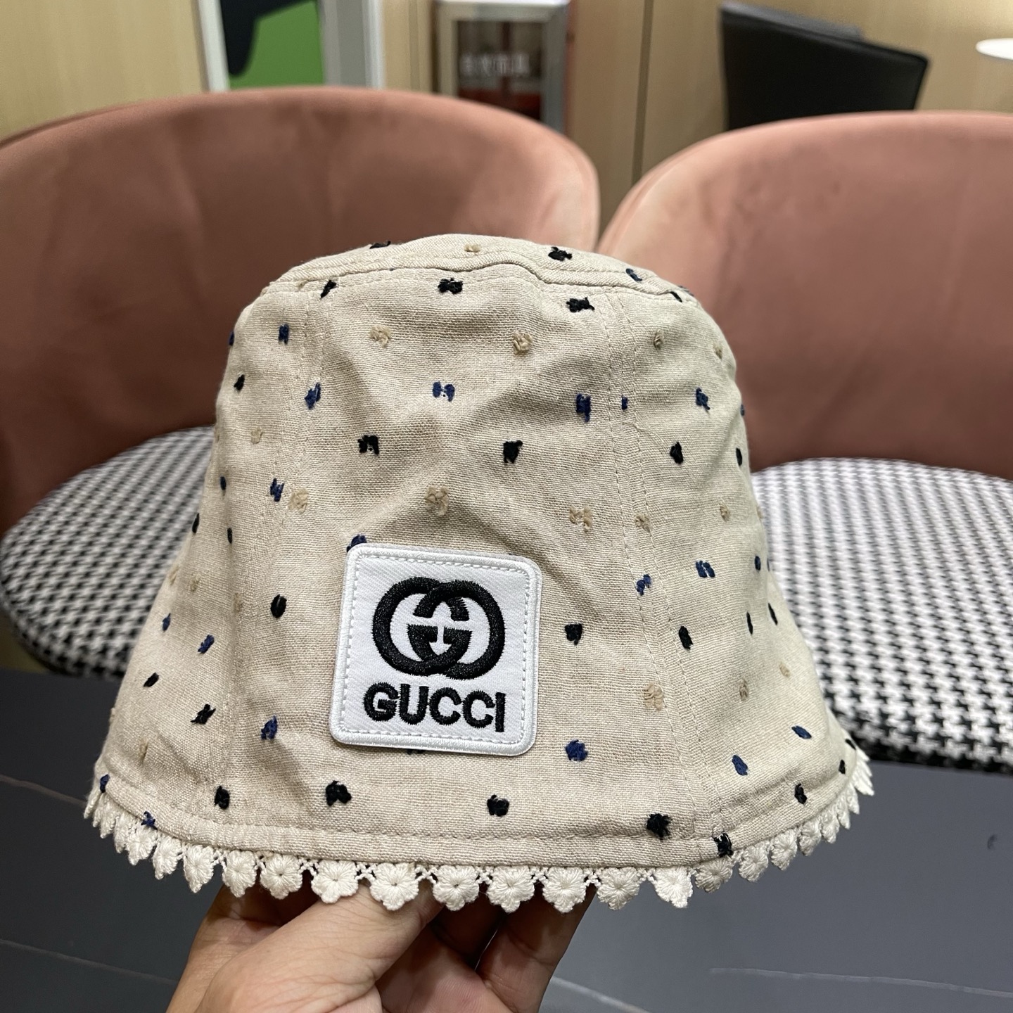 香奈儿Chanel夏季透气防晒渔夫帽子小碎花脸小休闲百搭出游遮阳盆帽