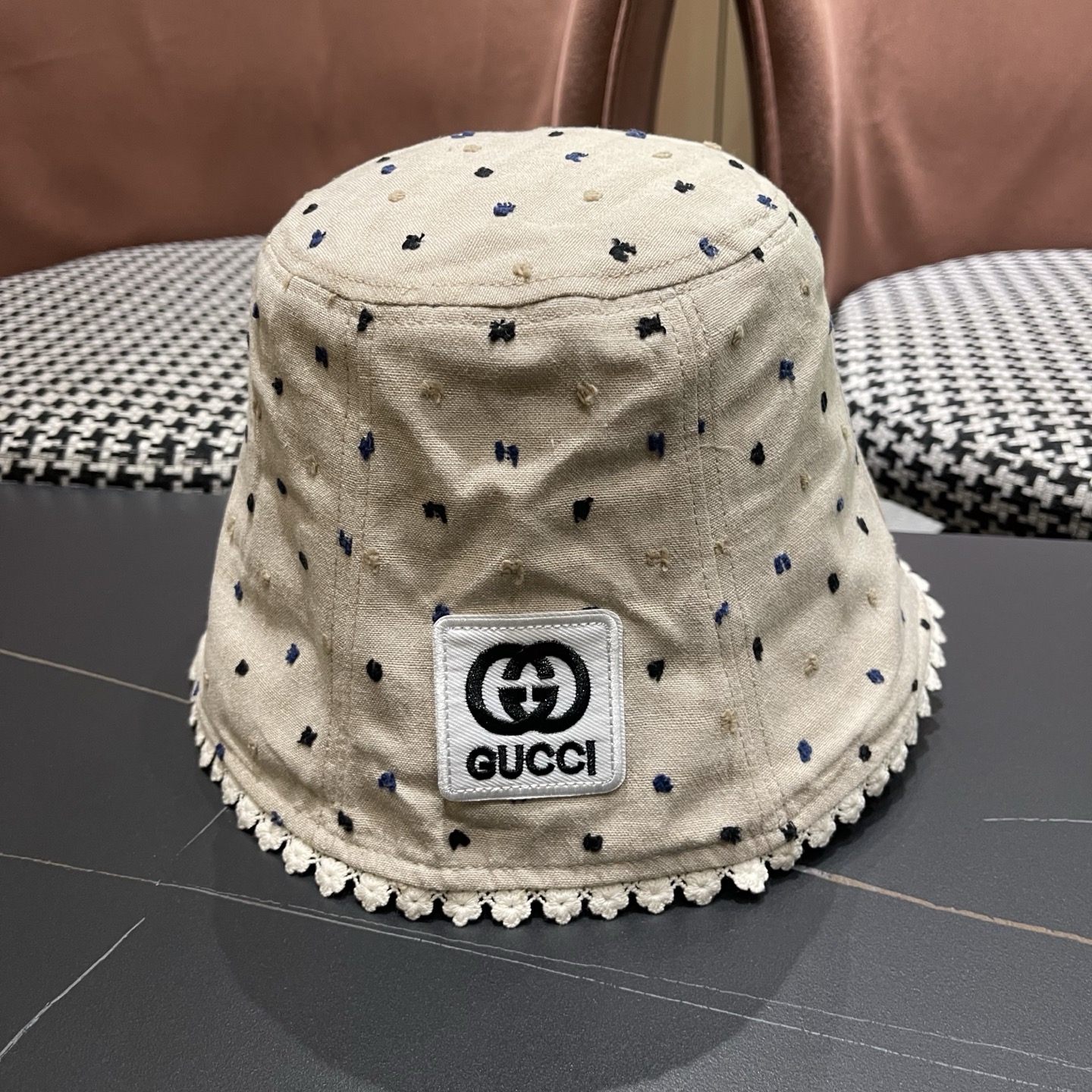 香奈儿Chanel夏季透气防晒渔夫帽子小碎花脸小休闲百搭出游遮阳盆帽