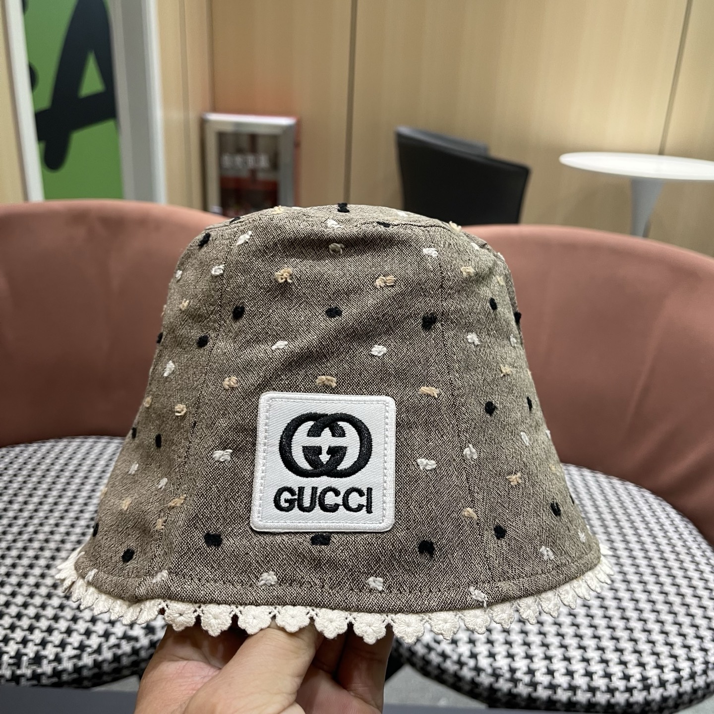 香奈儿Chanel夏季透气防晒渔夫帽子小碎花脸小休闲百搭出游遮阳盆帽