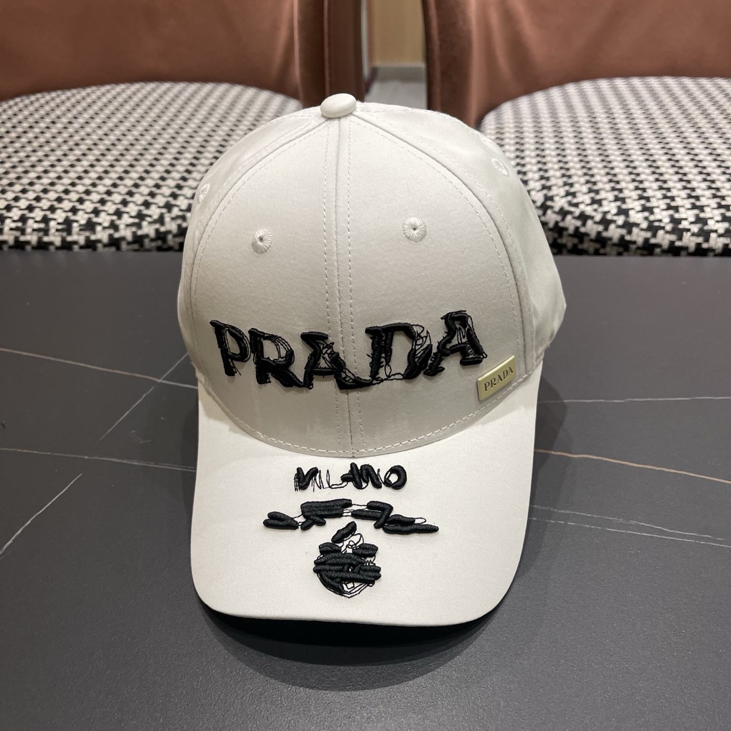 普拉达 Prada🆕新款个性棒球帽，高品质透气性巨佳，四季佩戴款高颜值时尚单品！男女同款