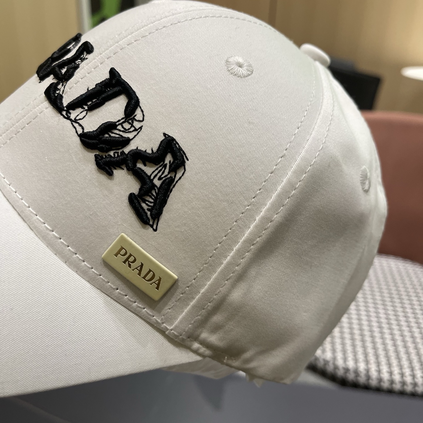 普拉达 Prada🆕新款个性棒球帽，高品质透气性巨佳，四季佩戴款高颜值时尚单品！男女同款