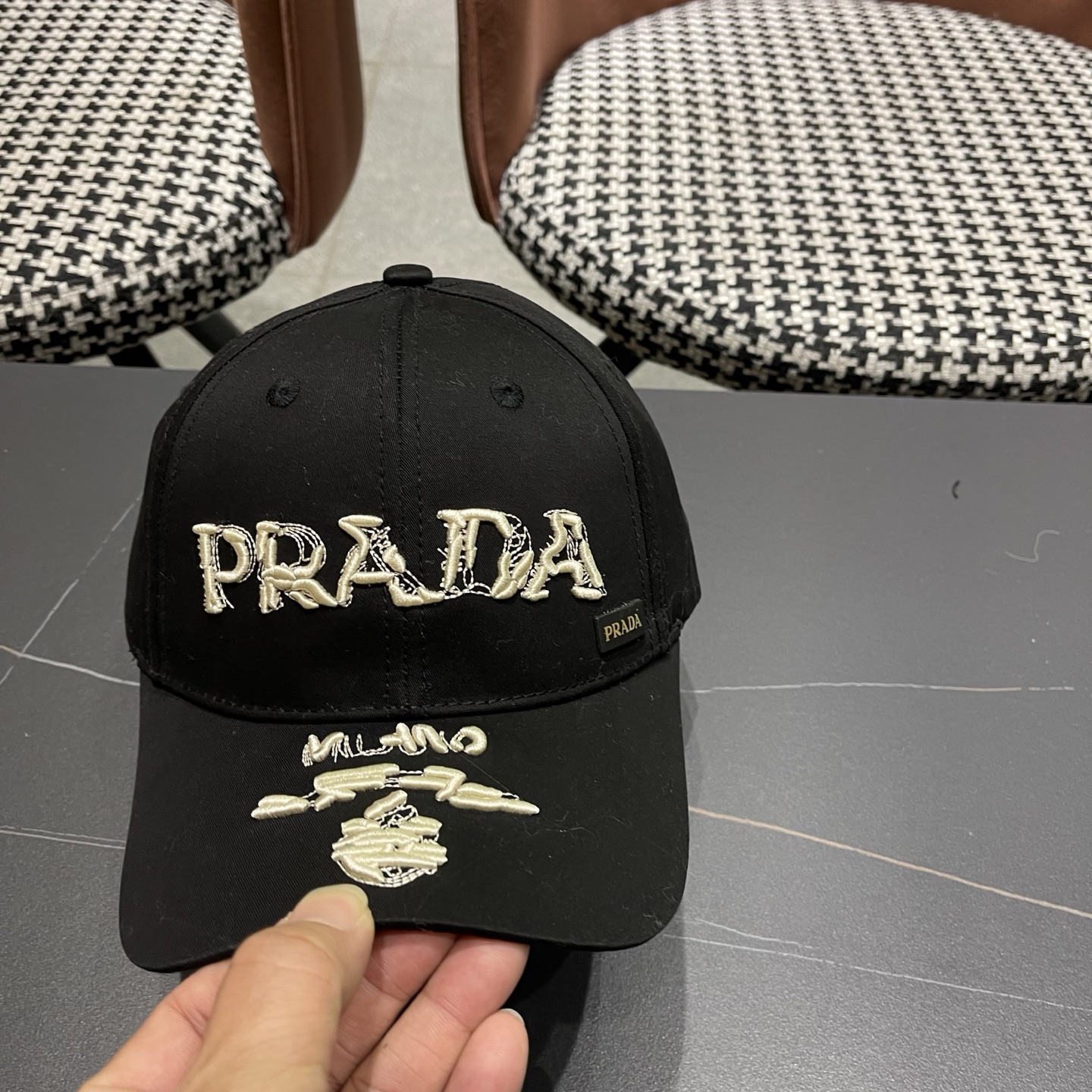 普拉达 Prada🆕新款个性棒球帽，高品质透气性巨佳，四季佩戴款高颜值时尚单品！