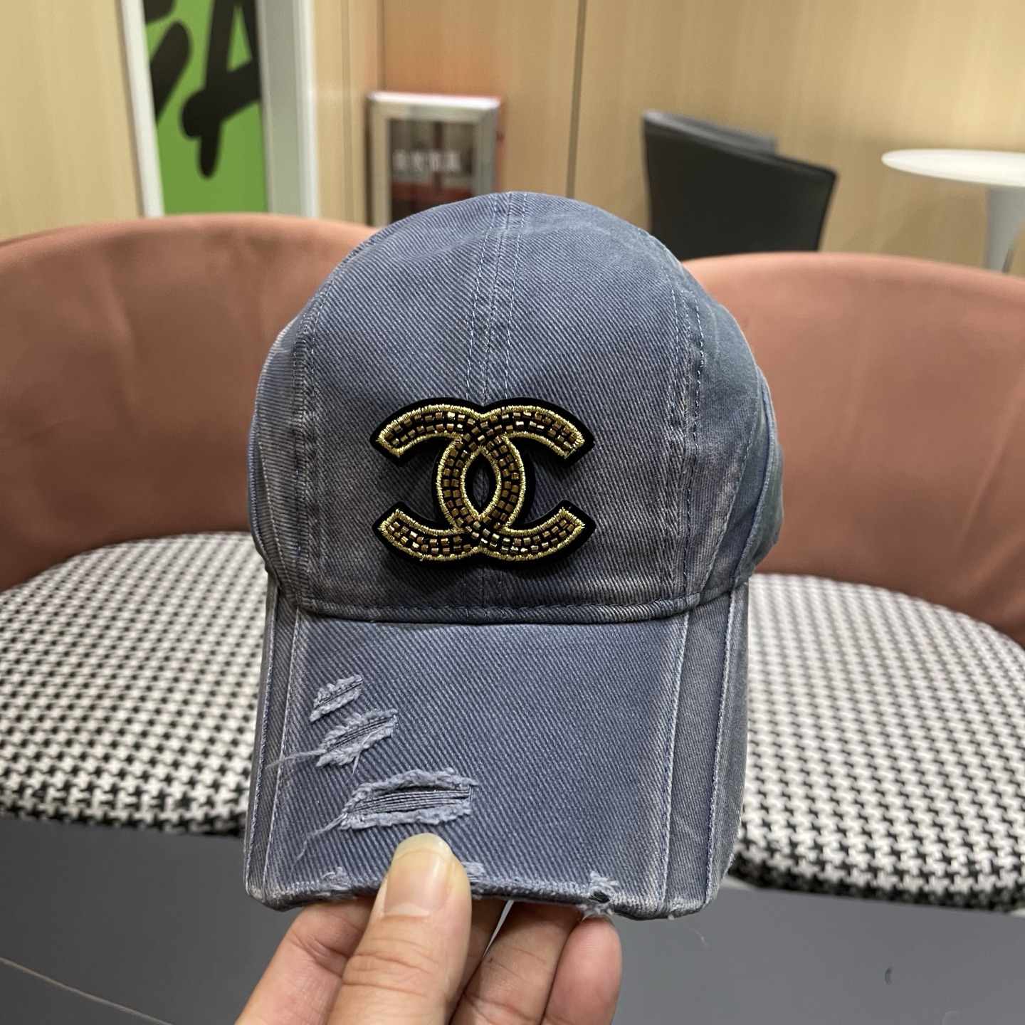 香奈儿（CHENEL)棒球帽系列—新款上架👍选用高档帽底！多重工艺打造完美新品。图案唯色唯美➕个性Log