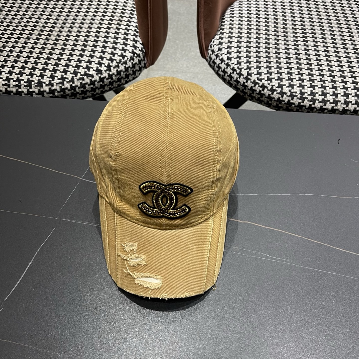 香奈儿（CHENEL)棒球帽系列—新款上架👍选用高档帽底！多重工艺打造完美新品。图案唯色唯美➕个性Log