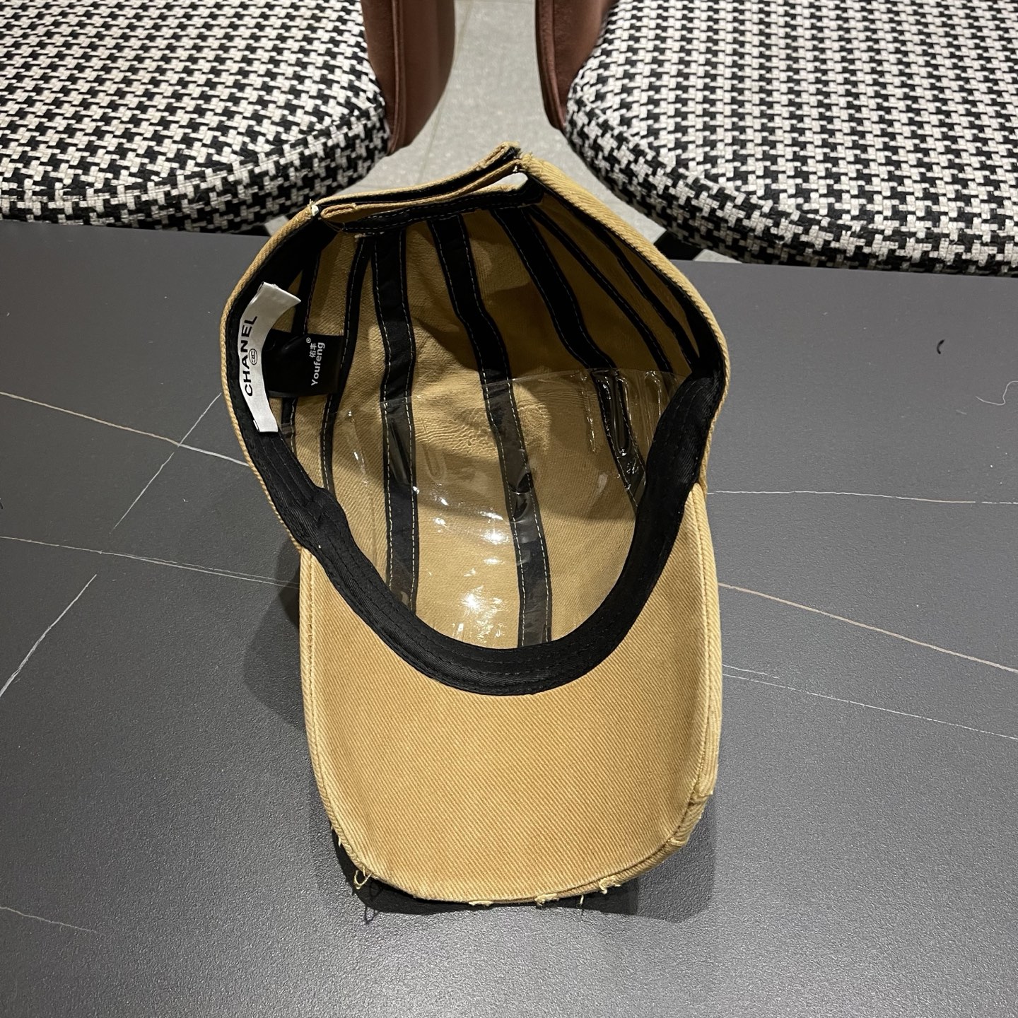 香奈儿（CHENEL)棒球帽系列—新款上架👍选用高档帽底！多重工艺打造完美新品。图案唯色唯美➕个性Log