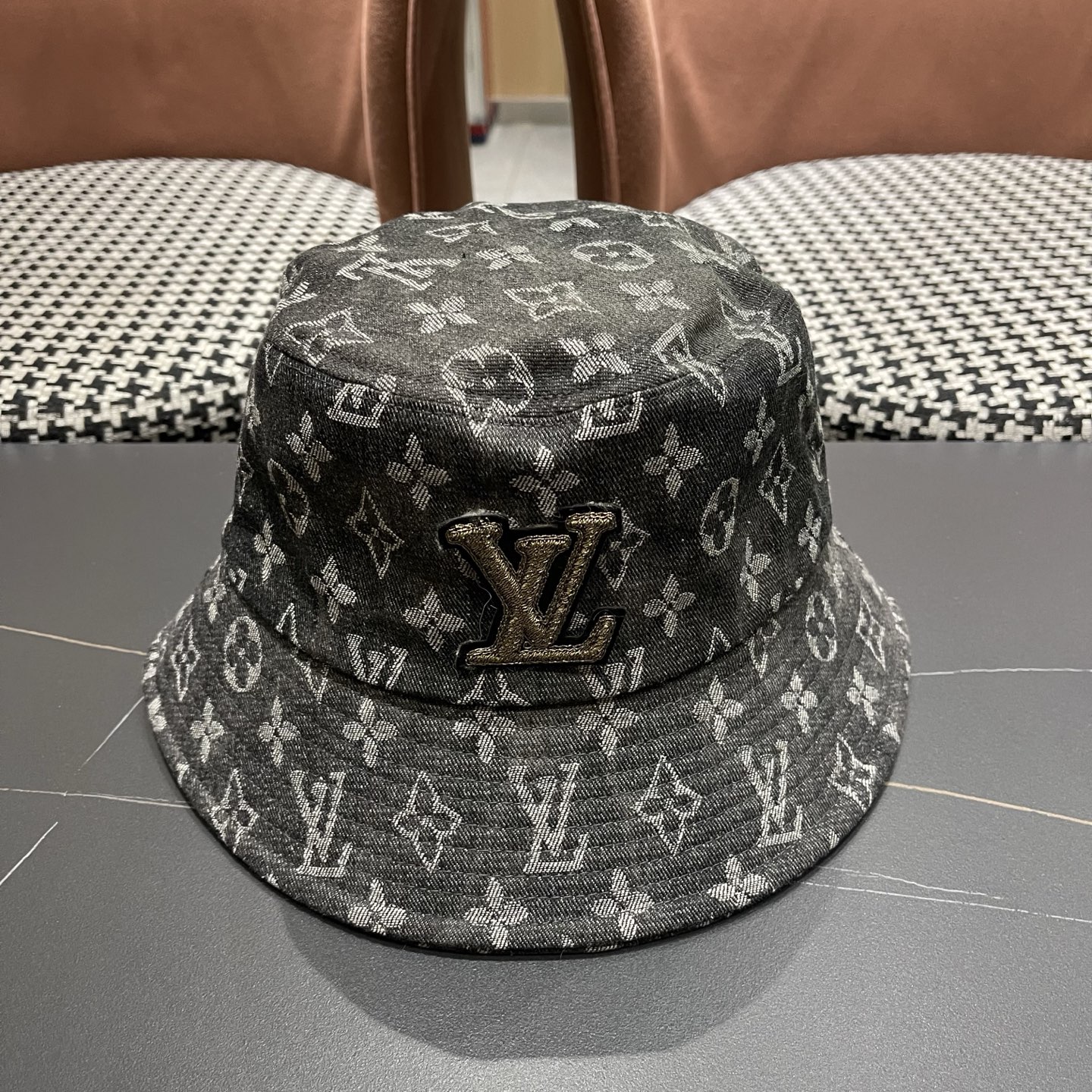 LV路易威登原单刺绣渔夫帽 轻盈透气。完美版型，男女适用