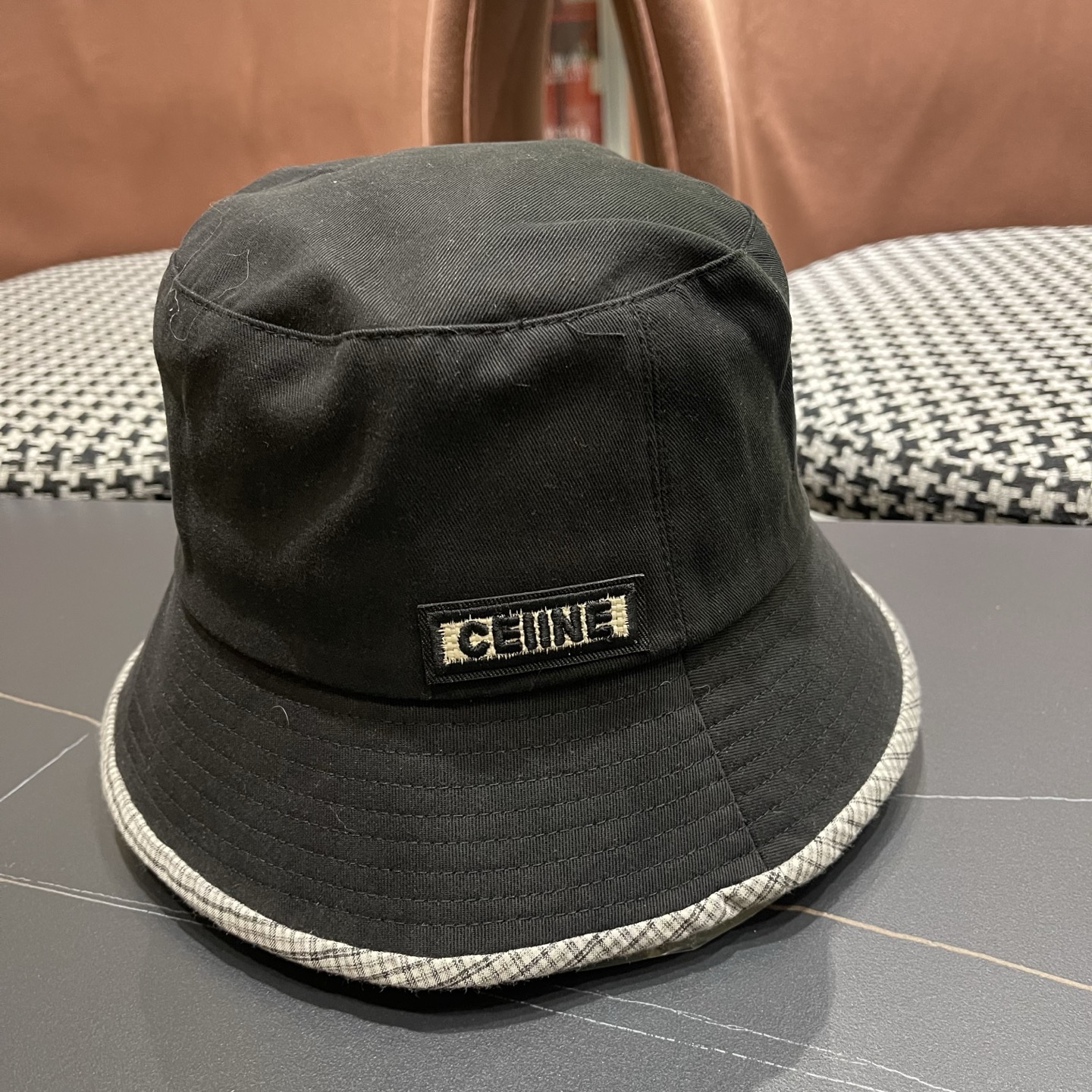 赛琳CELINE 新款渔夫帽，休闲大方，简约时尚，