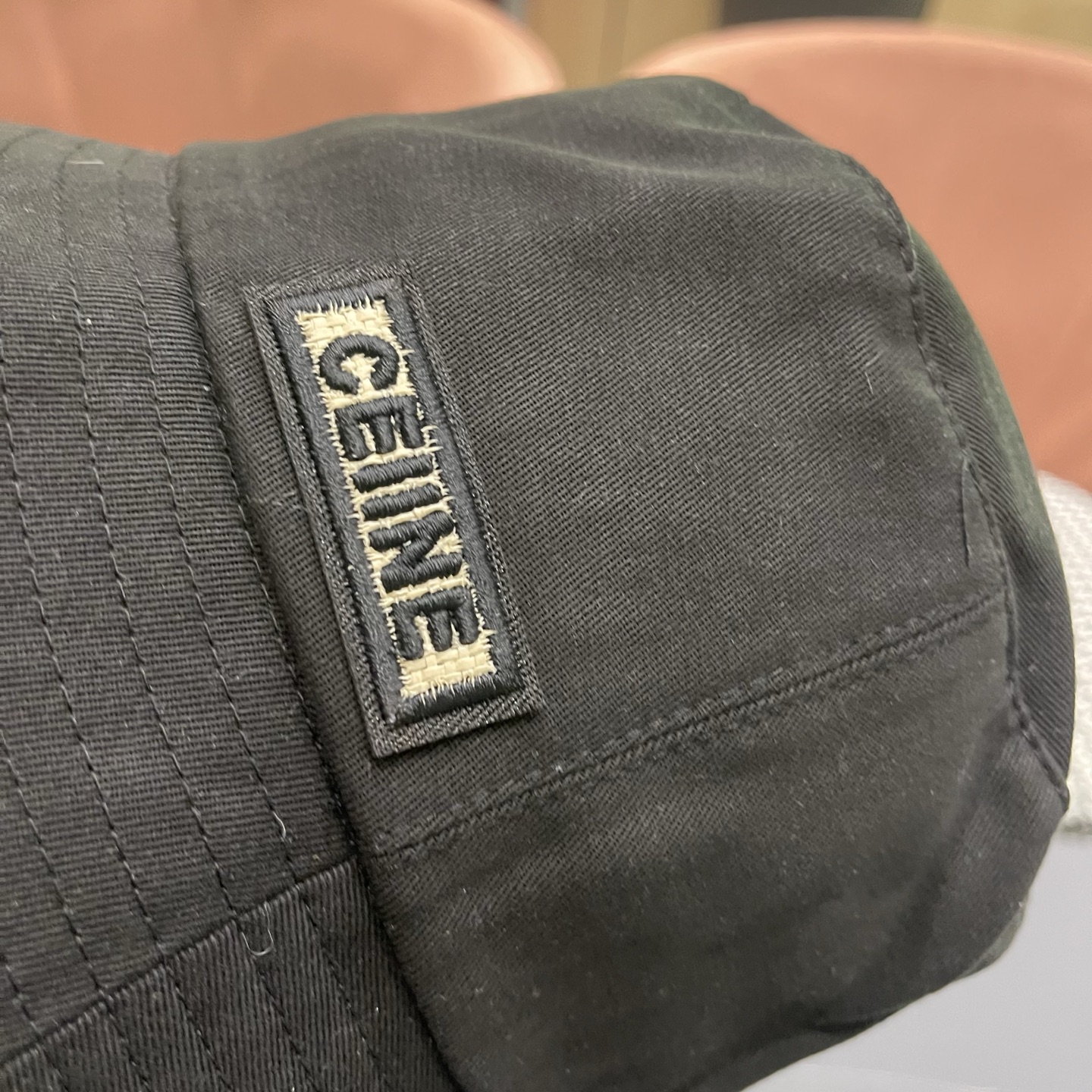 赛琳CELINE 新款渔夫帽，休闲大方，简约时尚，