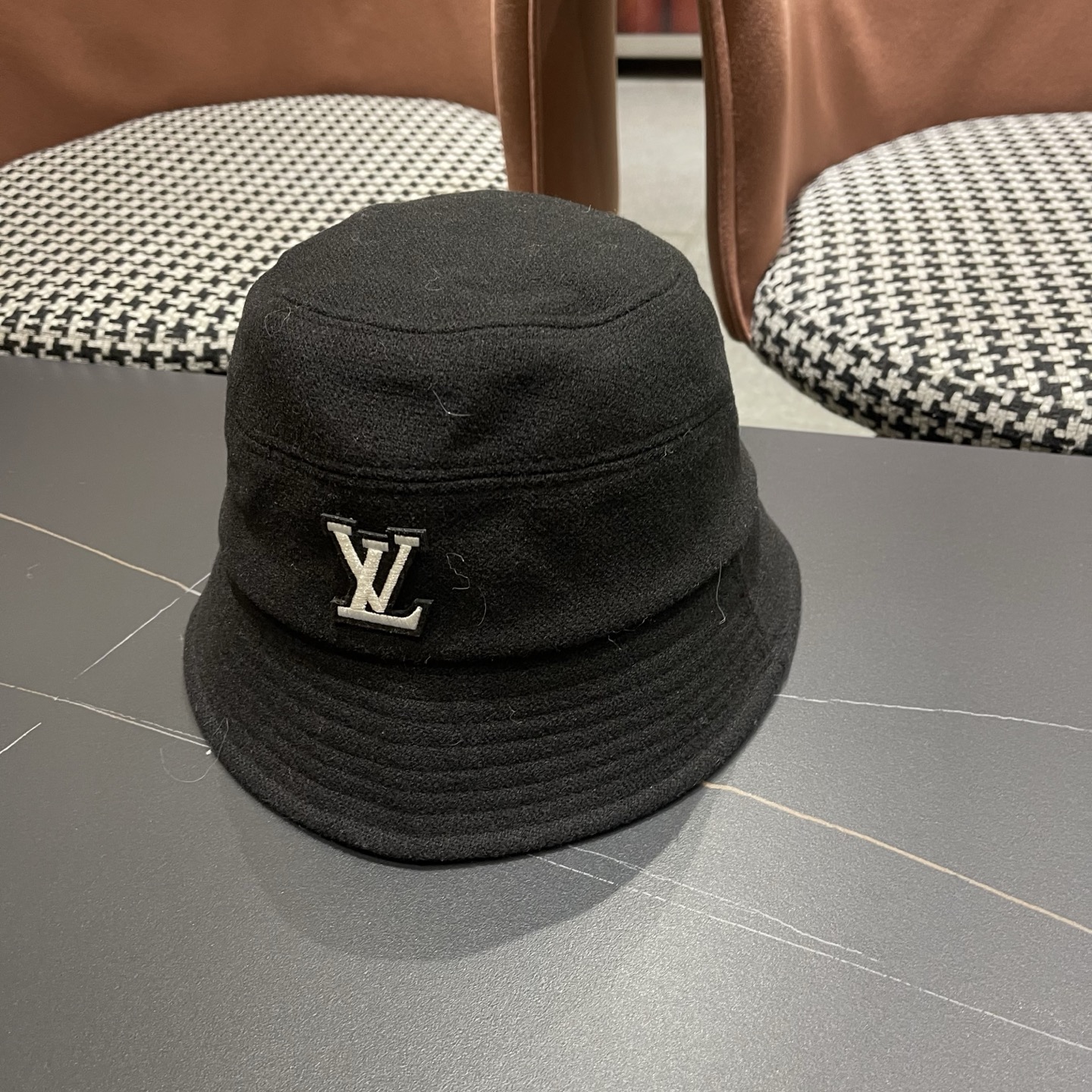 LV路易威登 早秋渔夫帽女防紫外线遮阳帽大头围太阳盆帽潮