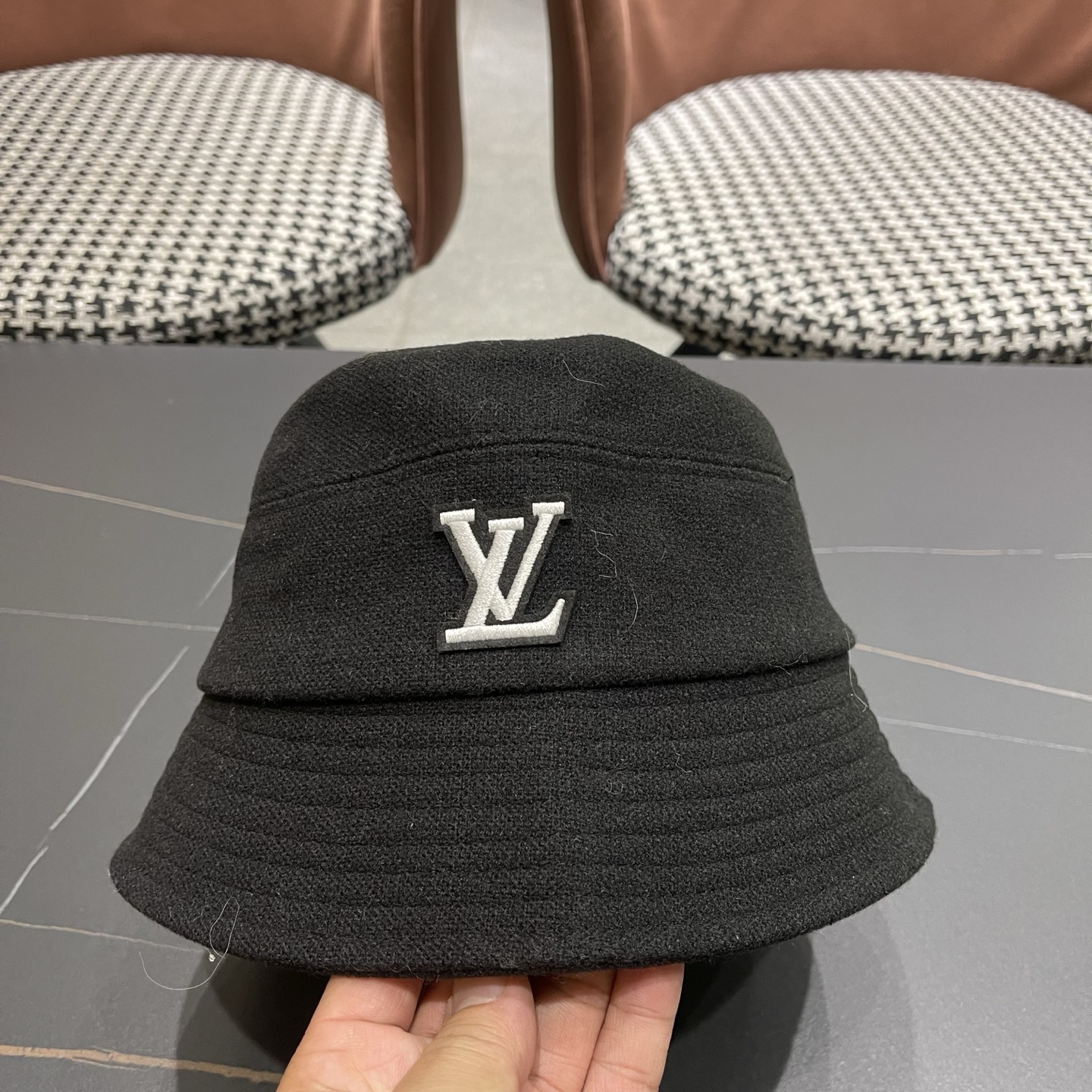 LV路易威登 早秋渔夫帽女防紫外线遮阳帽大头围太阳盆帽潮