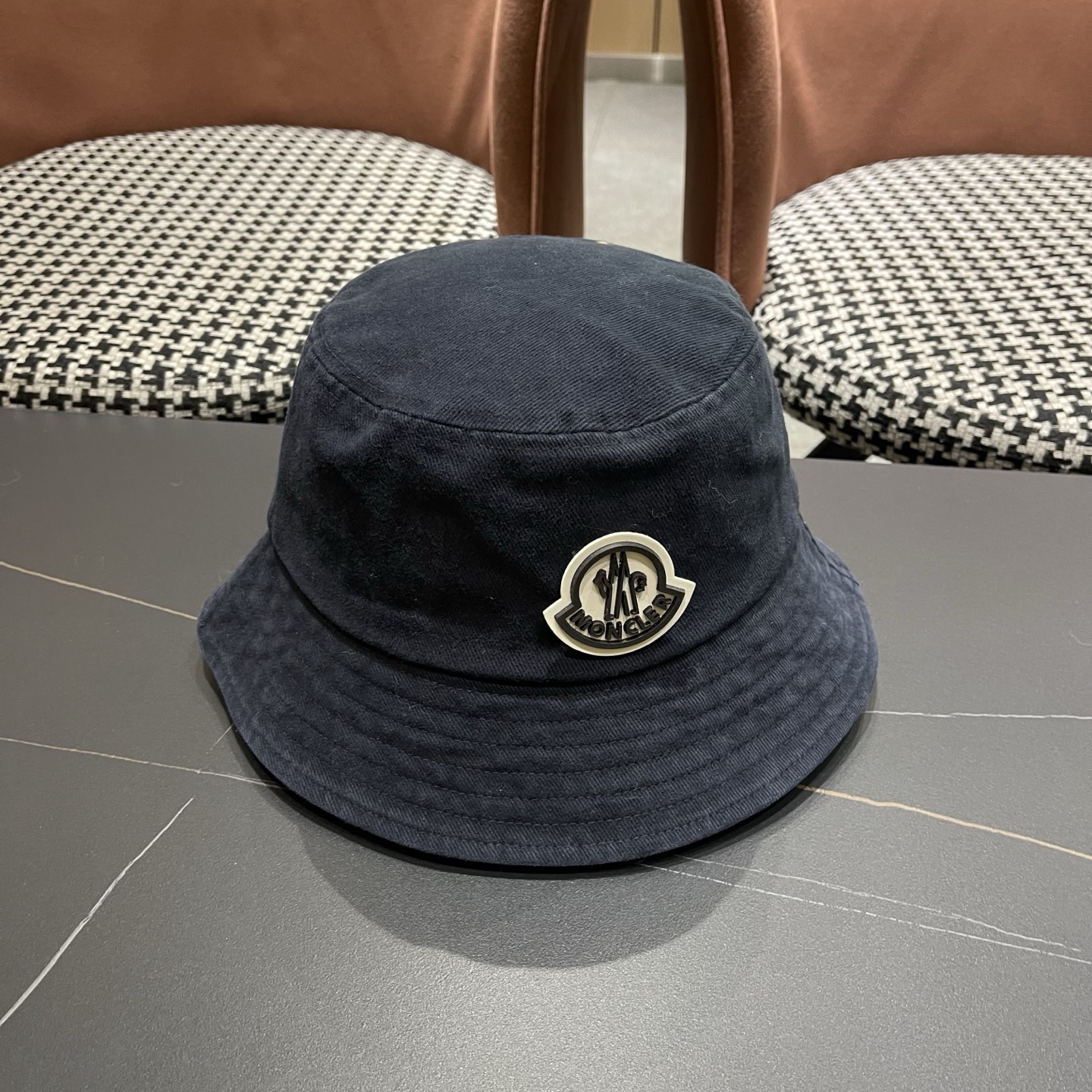 Moncler蒙口做旧复古洗水新款秋款渔夫帽，经典流行款，质量超赞，