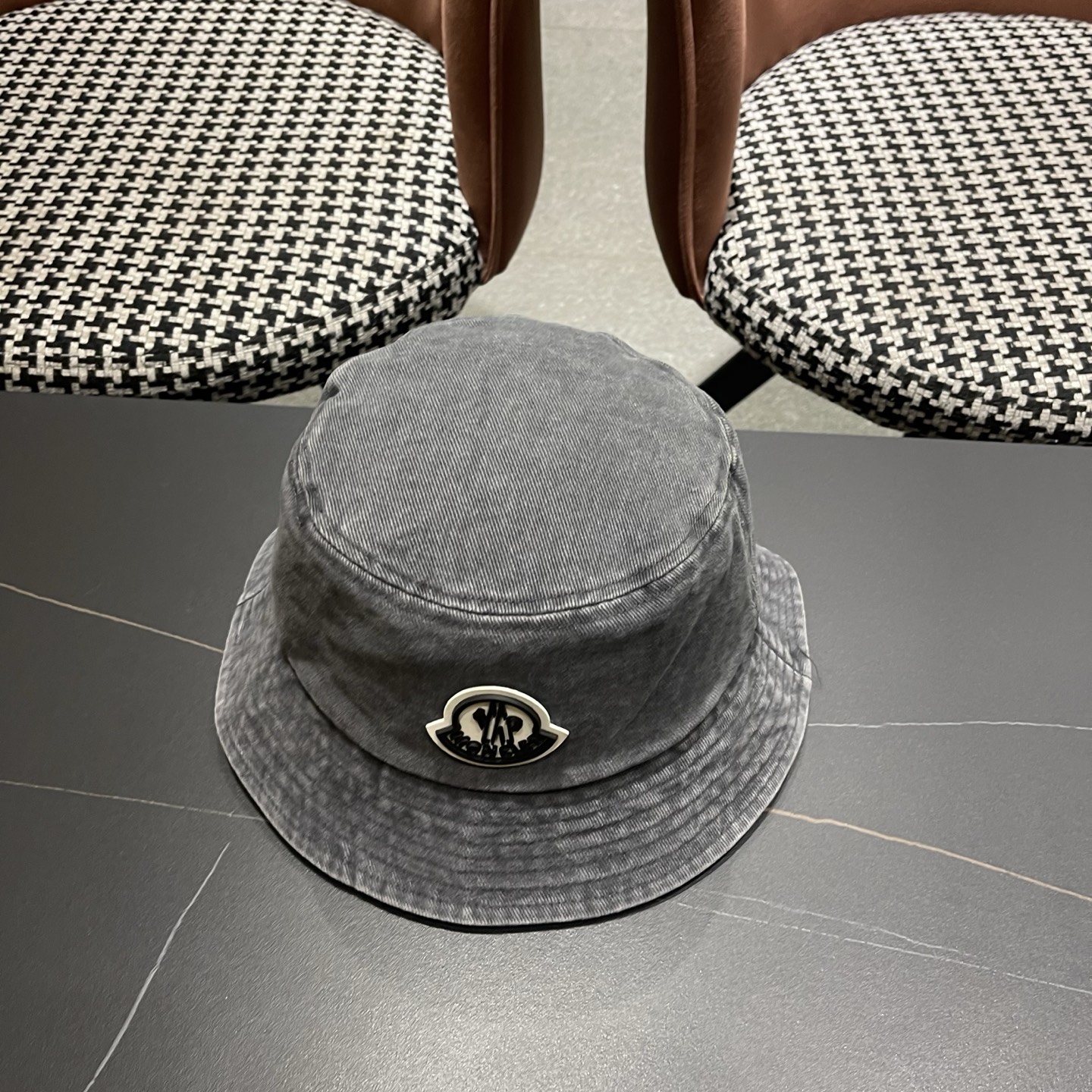 Moncler蒙口做旧复古洗水新款秋款渔夫帽，经典流行款，质量超赞，