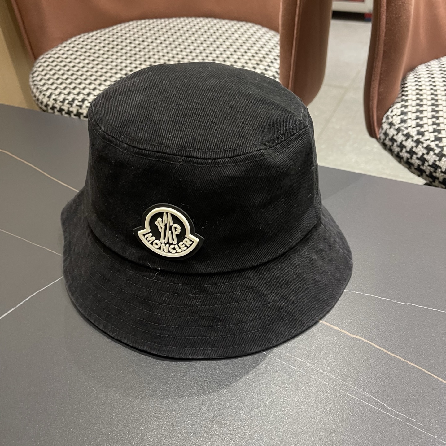 Moncler蒙口做旧复古洗水新款秋款渔夫帽，经典流行款，质量超赞，