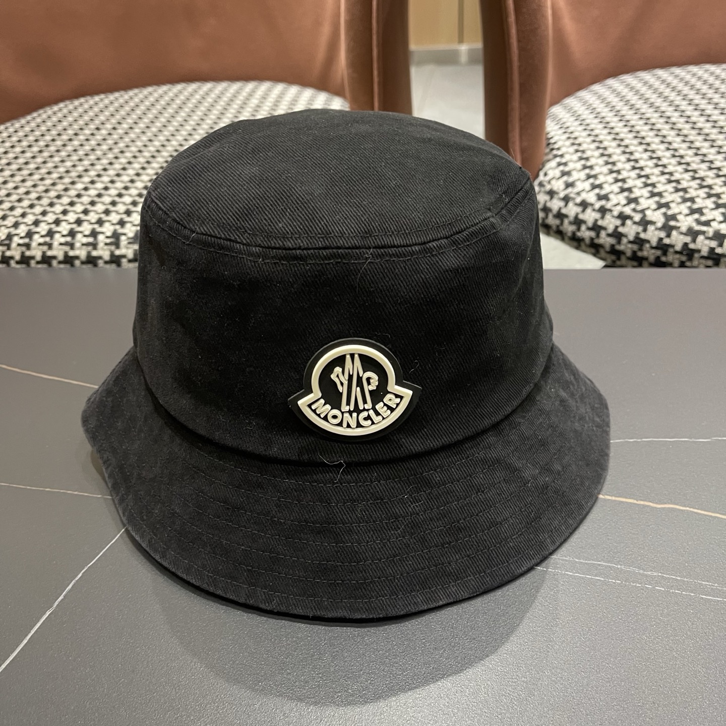 NO:704133,Moncler's new autumn style fisherman's hat with old vintage wash, classic and popular style, excellent quality, hat fisherman's hat baseball cap knitted hat hat fisherman's hat baseball cap knitted hat, hat, Moncler, espadrilles, hats19860909Moncler蒙口做旧复古洗水新款秋款渔夫帽,经典流行款,质量超赞,帽子渔夫帽棒球帽针织帽帽子渔夫帽棒球帽针织帽,帽子,Moncler,espadrilles,hats,hat