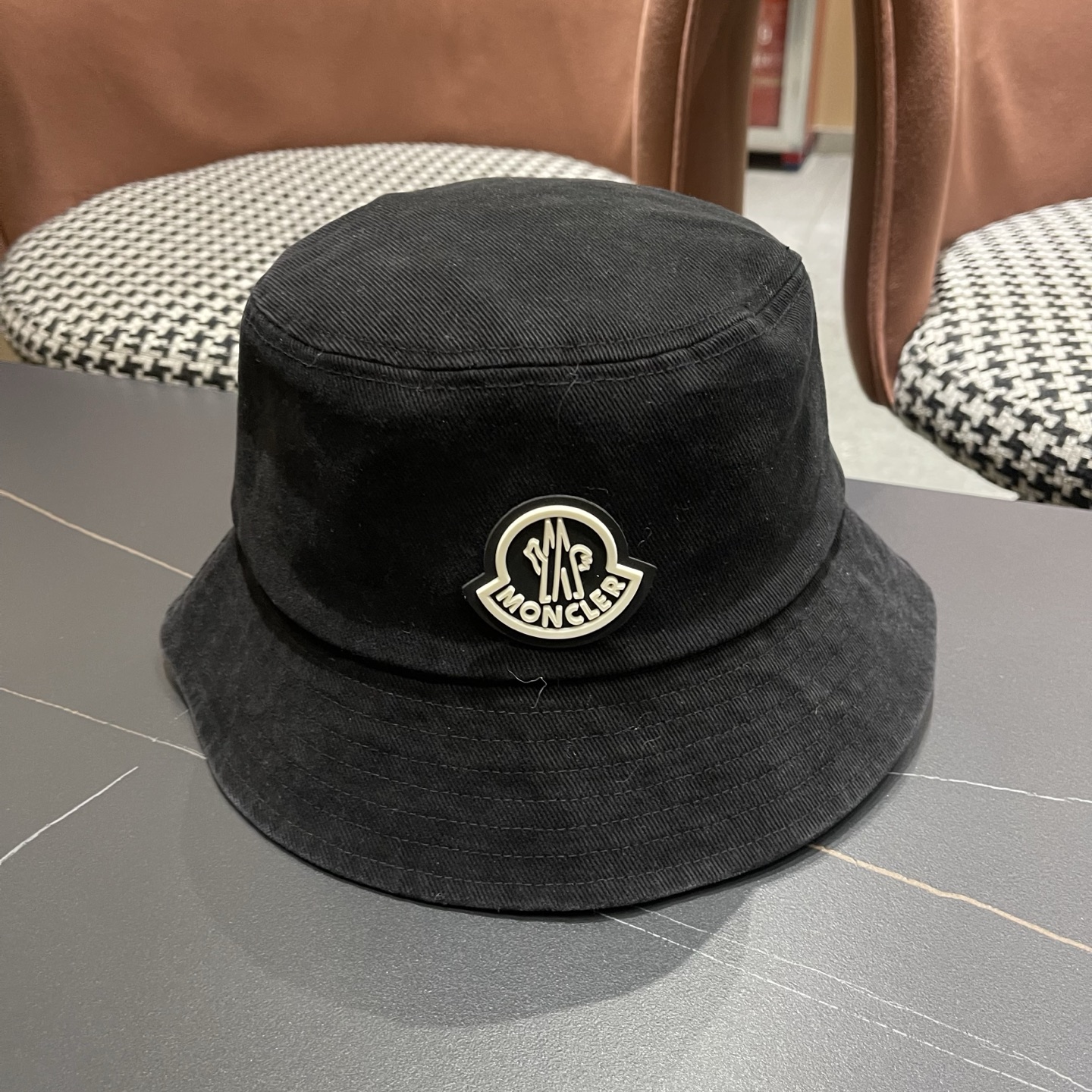 Moncler蒙口做旧复古洗水新款秋款渔夫帽，经典流行款，质量超赞，