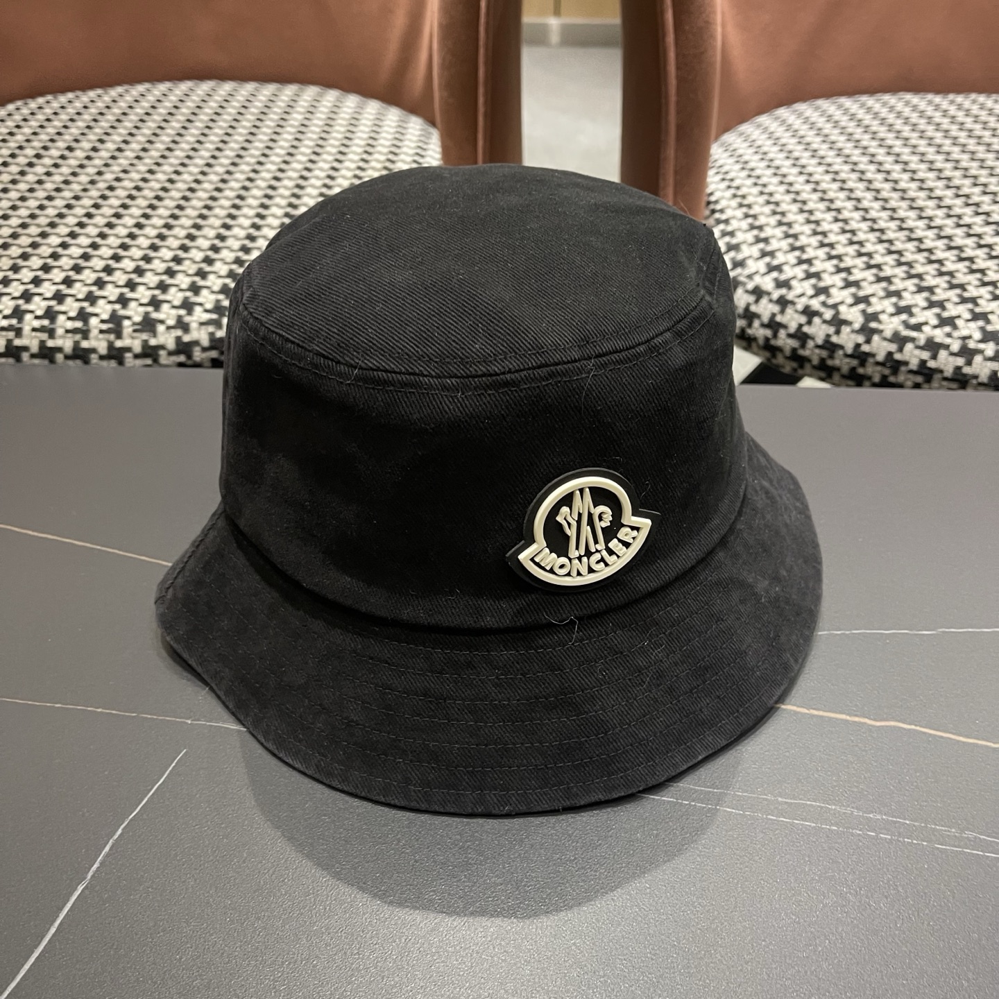 Moncler蒙口做旧复古洗水新款秋款渔夫帽，经典流行款，质量超赞，