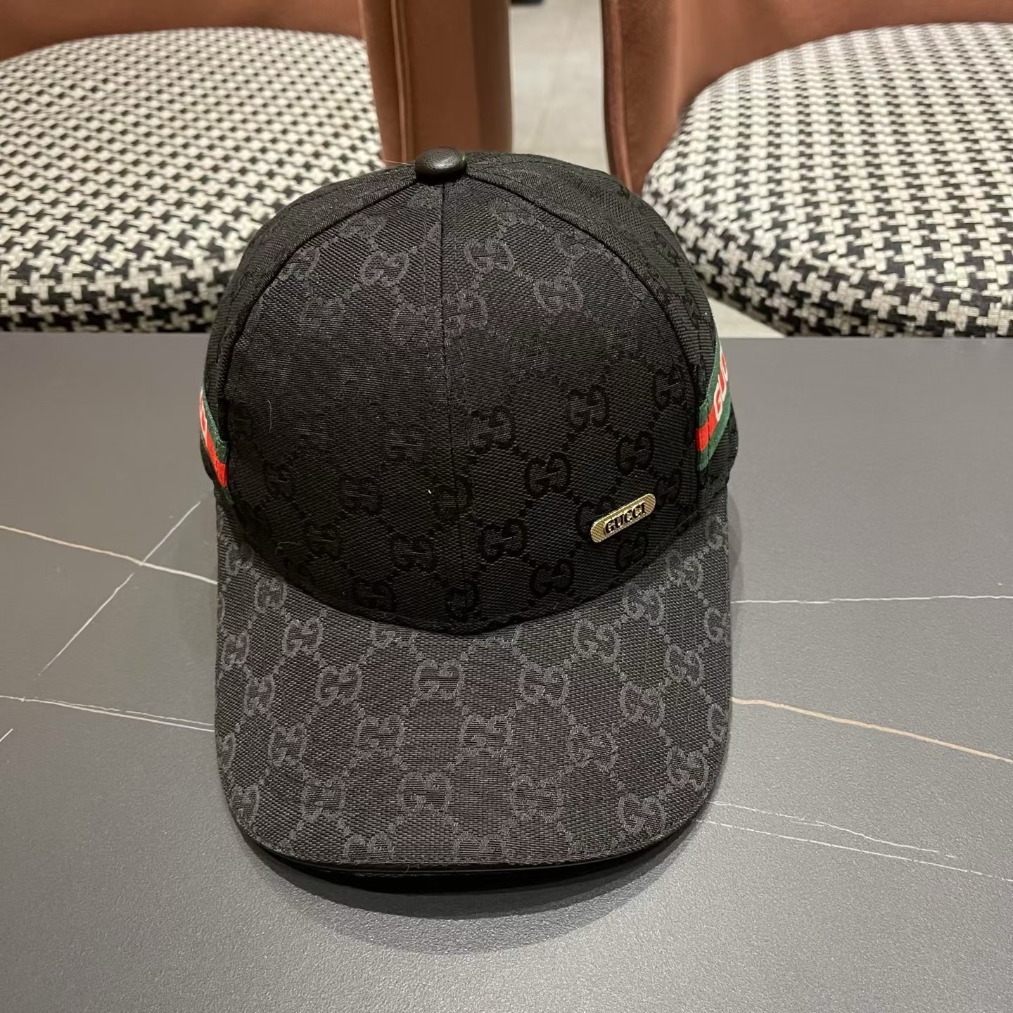 Gucci(古奇)新款原单棒球帽， 北面刺绣！专柜1:1，进口帆布+代购热门，男女可用百搭款，质量超赞！