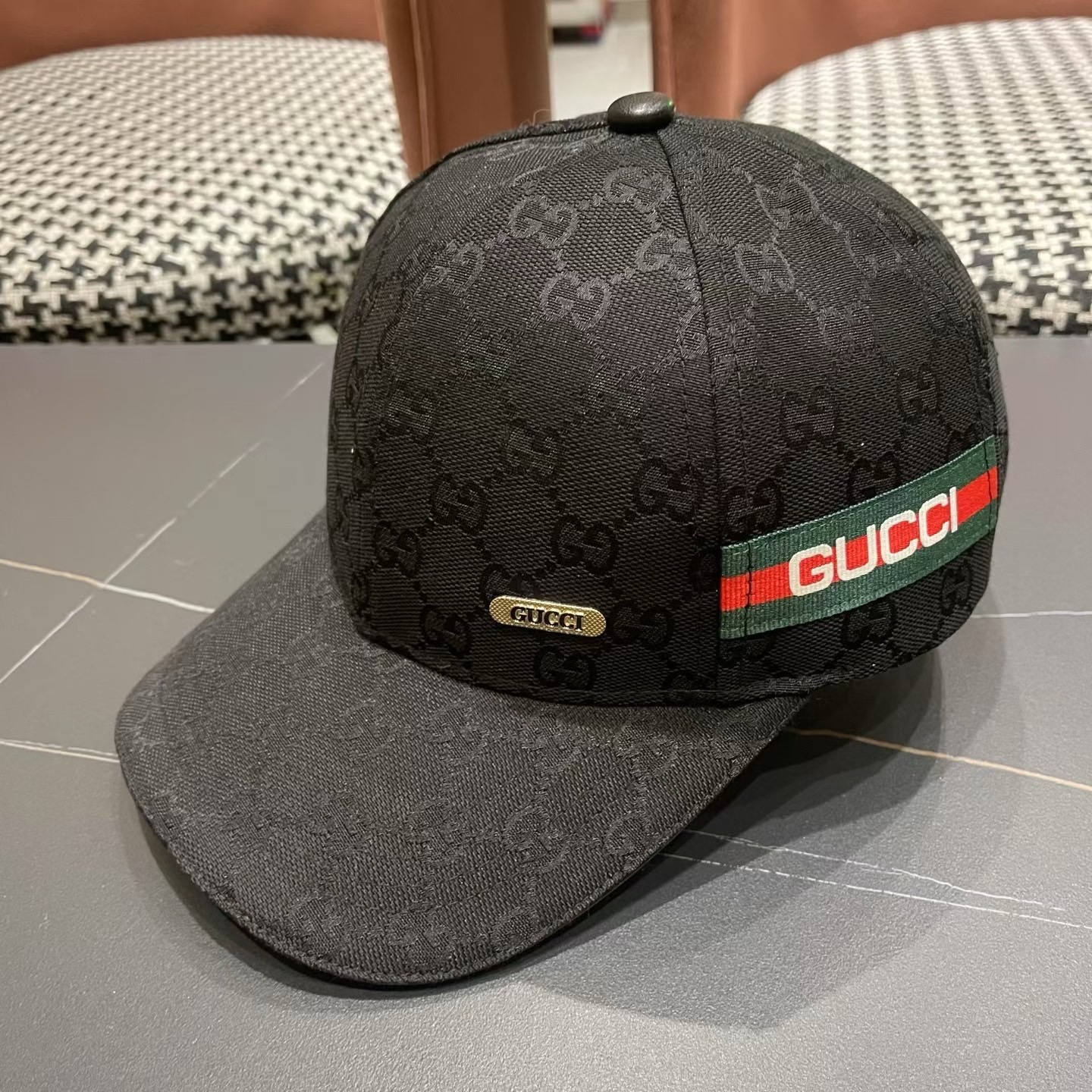 Gucci(古奇)新款原单棒球帽， 北面刺绣！专柜1:1，进口帆布+代购热门，男女可用百搭款，质量超赞！