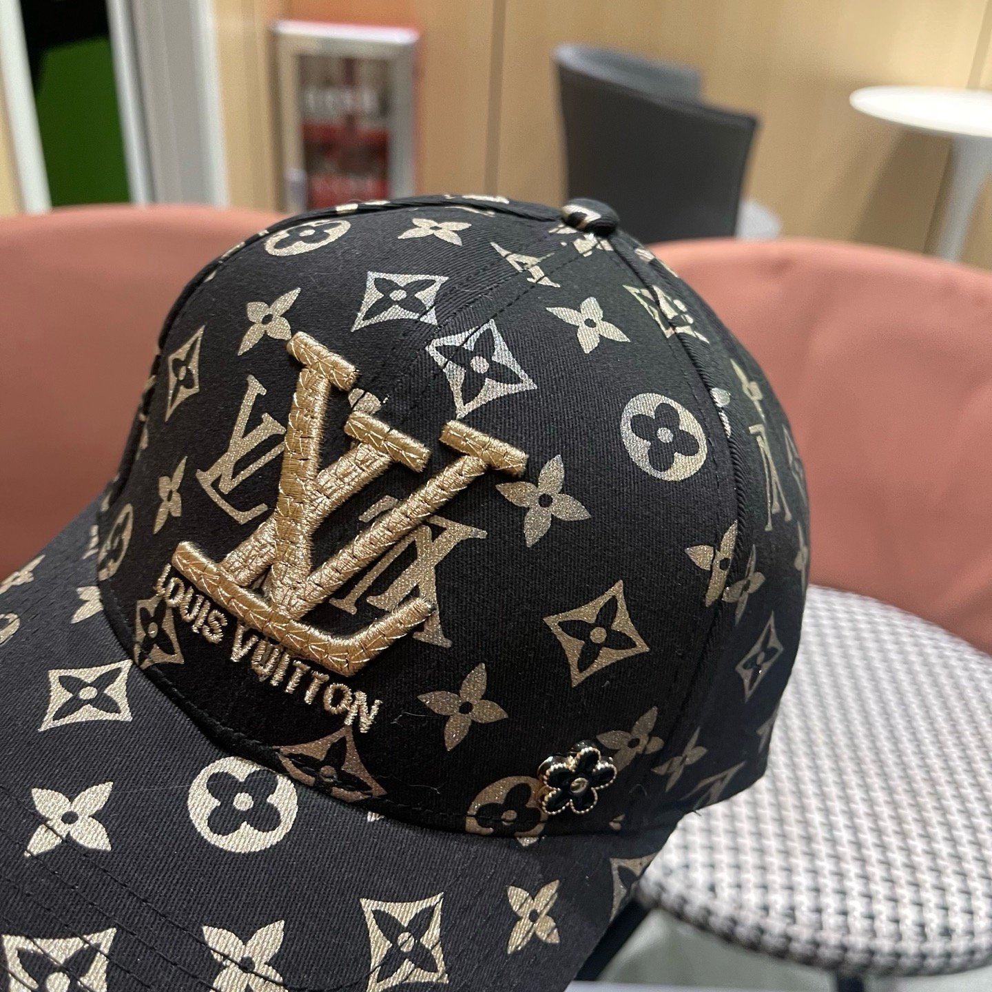 🧢LV路易威登🧢 官网高版出货，经典棒球帽，非常经典的经典，流行的复古美，四季可用，出门必备，非常显脸小