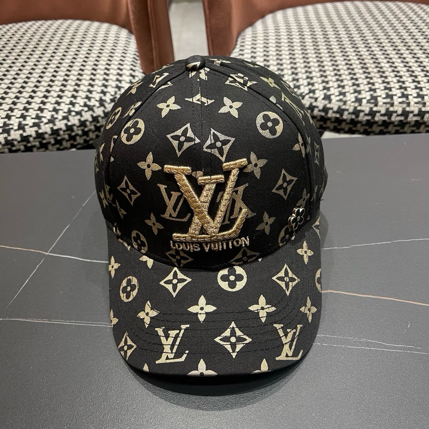 🧢LV路易威登🧢 官网高版出货，经典棒球帽，非常经典的经典，流行的复古美，四季可用，出门必备，非常显脸小