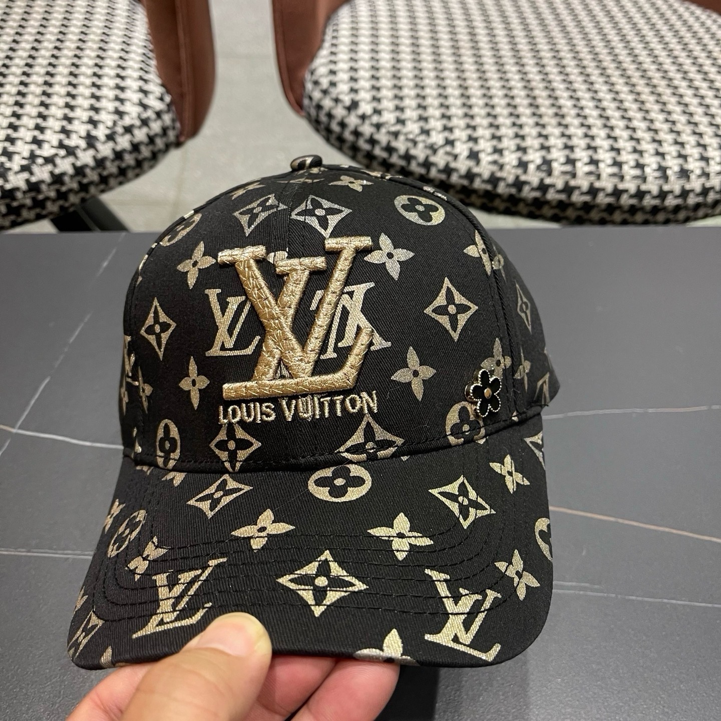 🧢LV路易威登🧢 官网高版出货，经典棒球帽，非常经典的经典，流行的复古美，四季可用，出门必备，非常显脸小