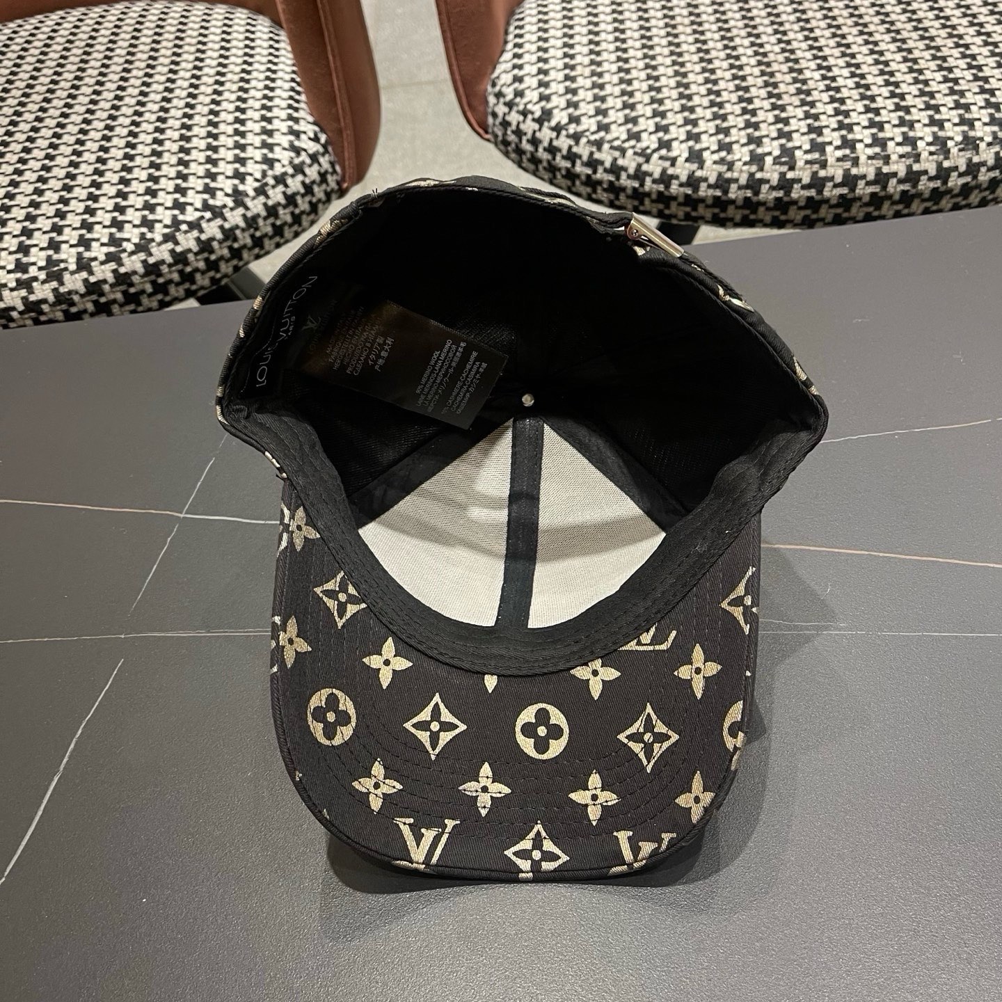 🧢LV路易威登🧢 官网高版出货，经典棒球帽，非常经典的经典，流行的复古美，四季可用，出门必备，非常显脸小