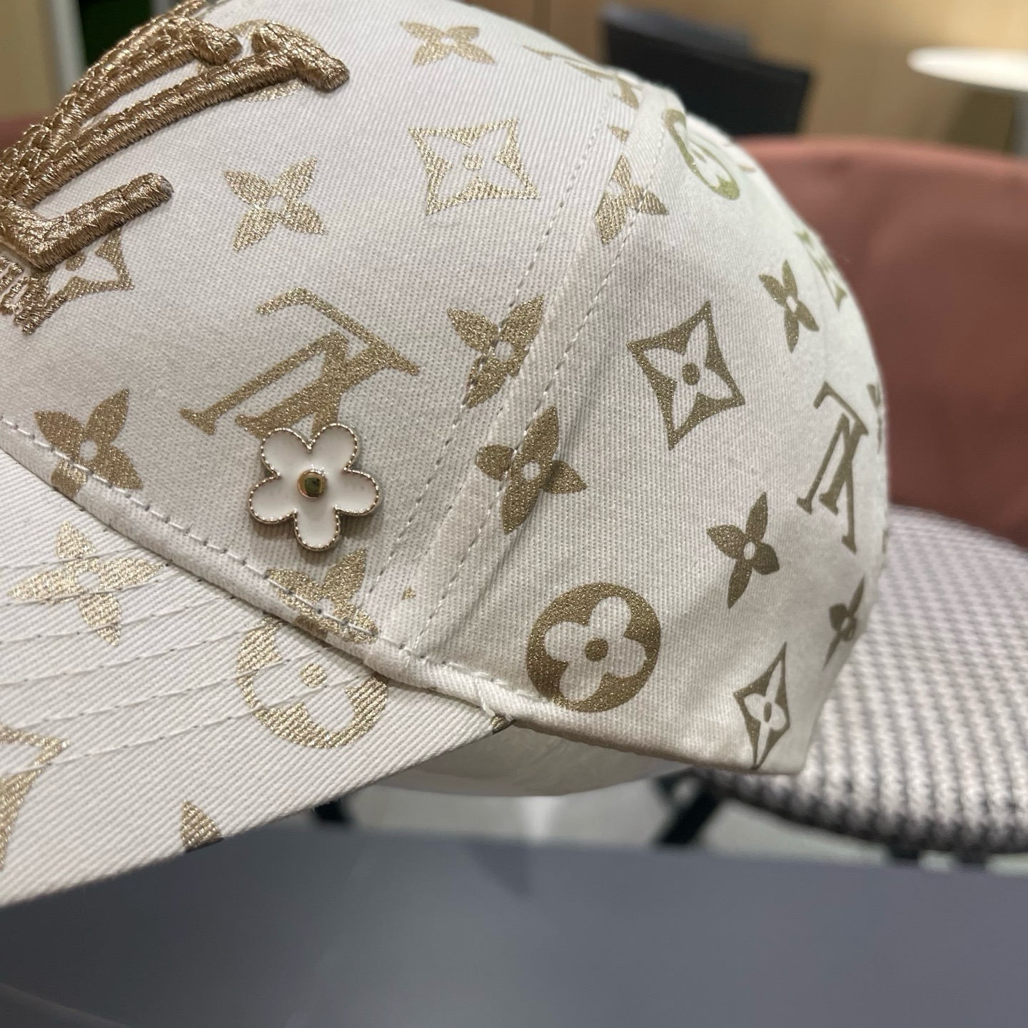 🧢LV路易威登🧢 官网高版出货，经典棒球帽，非常经典的经典，流行的复古美，四季可用，出门必备，非常显脸小