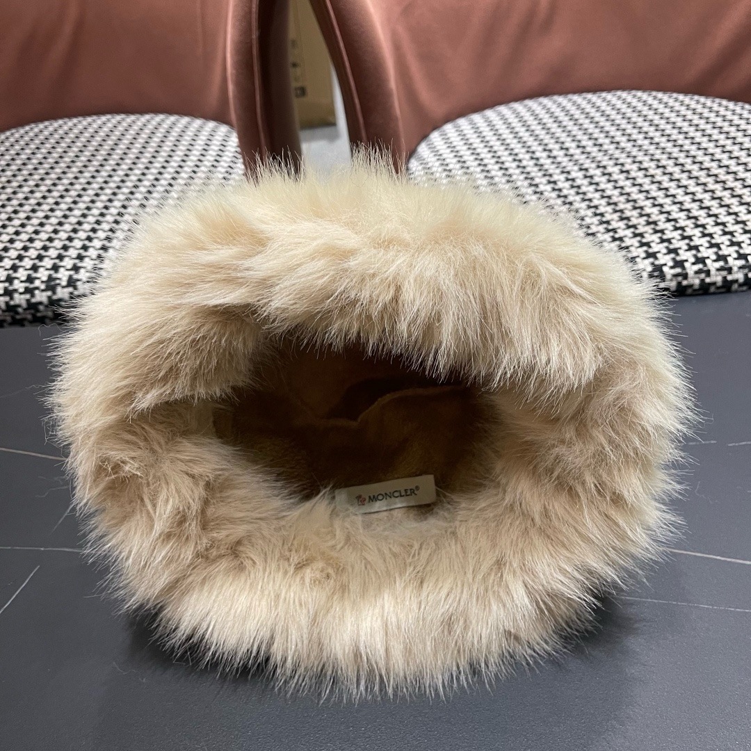 蒙囗MONCLER 秋冬日系网红豹纹毛绒渔夫帽女保暖东北蒙古帽显脸小帽潮