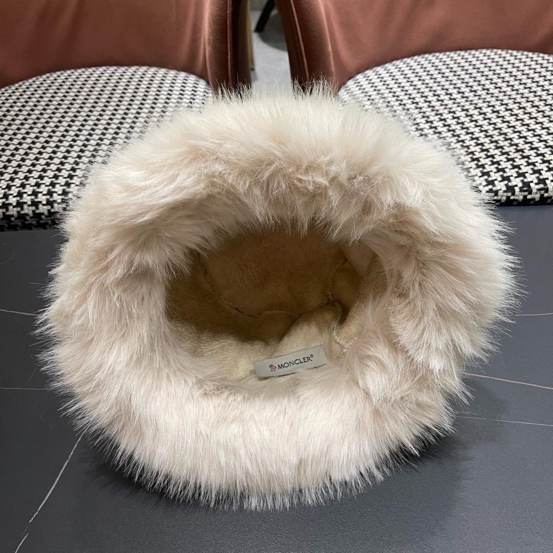 蒙囗MONCLER 秋冬日系网红豹纹毛绒渔夫帽女保暖东北蒙古帽显脸小帽潮