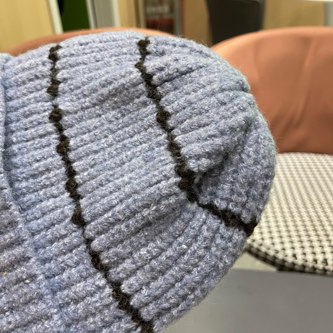 lv路易威登 帽子显脸小适合方圆脸韩系简约休闲毛线帽女秋冬百搭针织堆堆帽