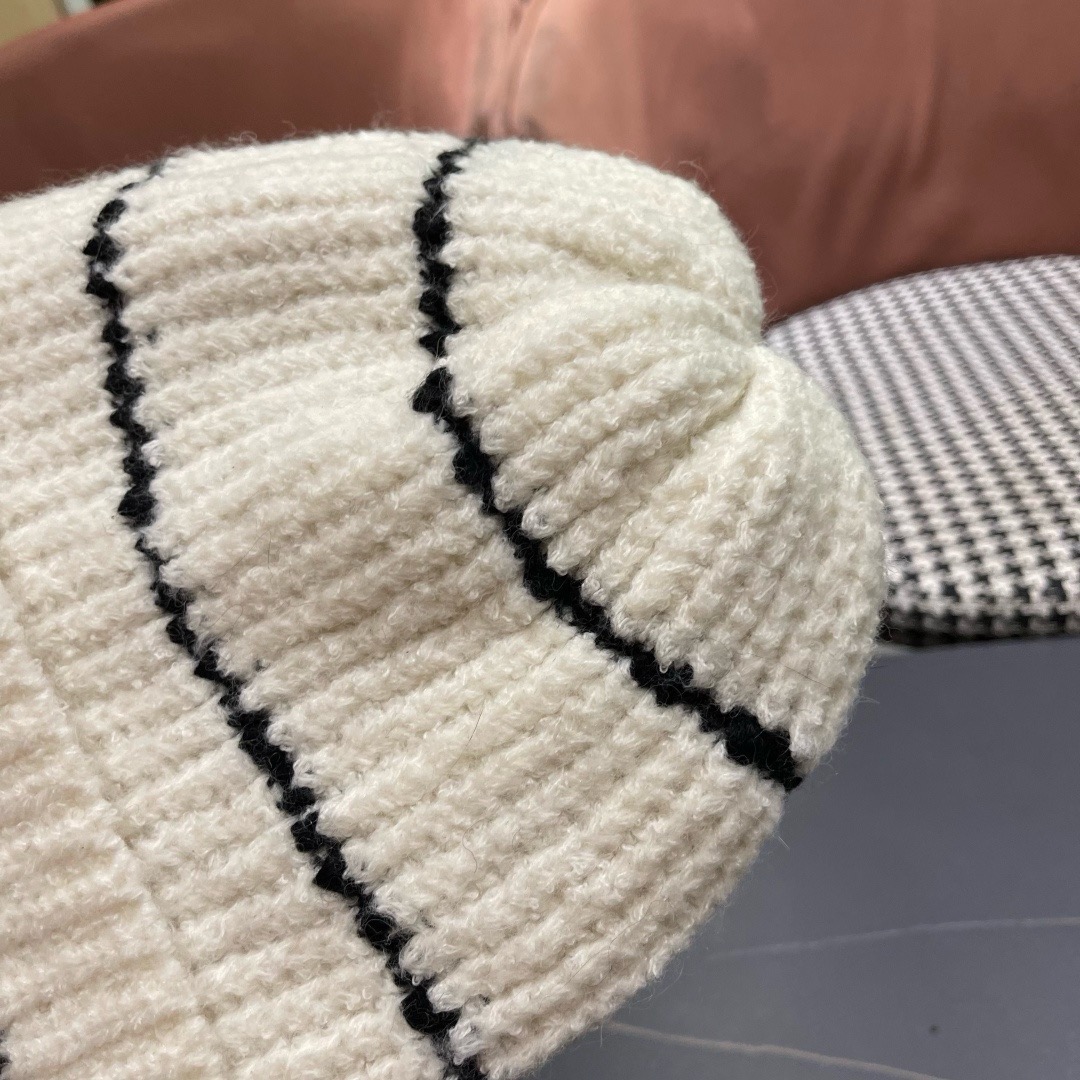 lv路易威登 帽子显脸小适合方圆脸韩系简约休闲毛线帽女秋冬百搭针织堆堆帽