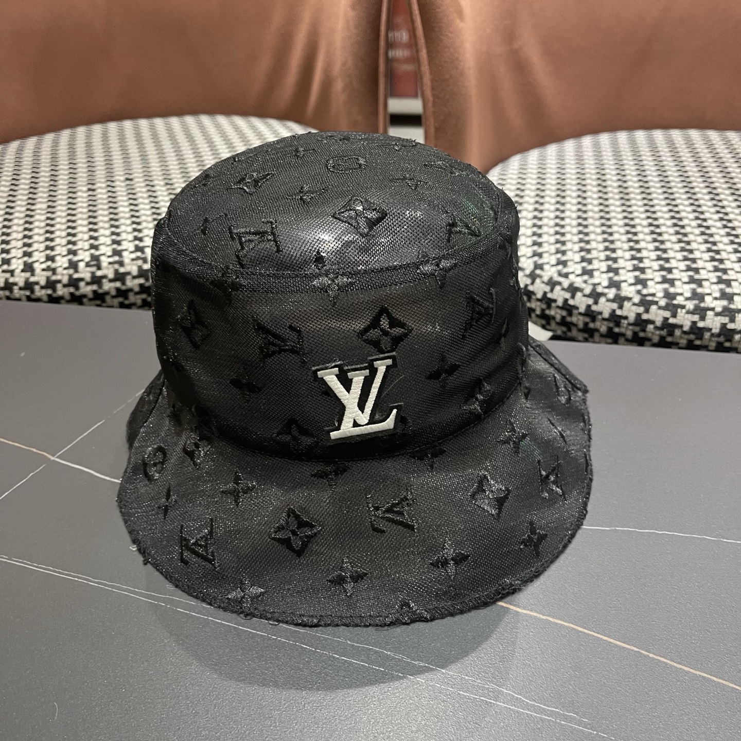 LV路易威登 蕾丝遮帽天帽子春夏薄款时尚女帽勾花夫帽时尚