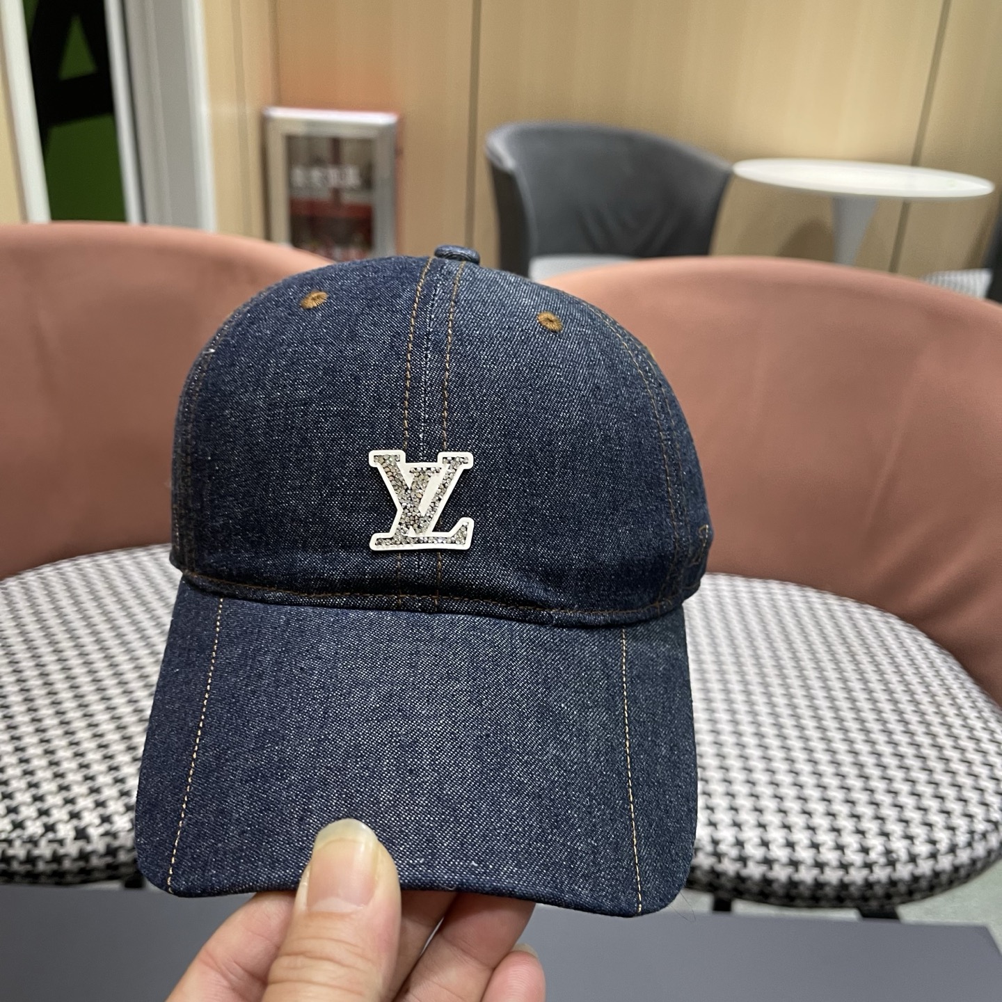 LV路易威登 新款复古牛仔棒球帽女百搭时尚宽檐显脸小大头围鸭舌帽子男潮