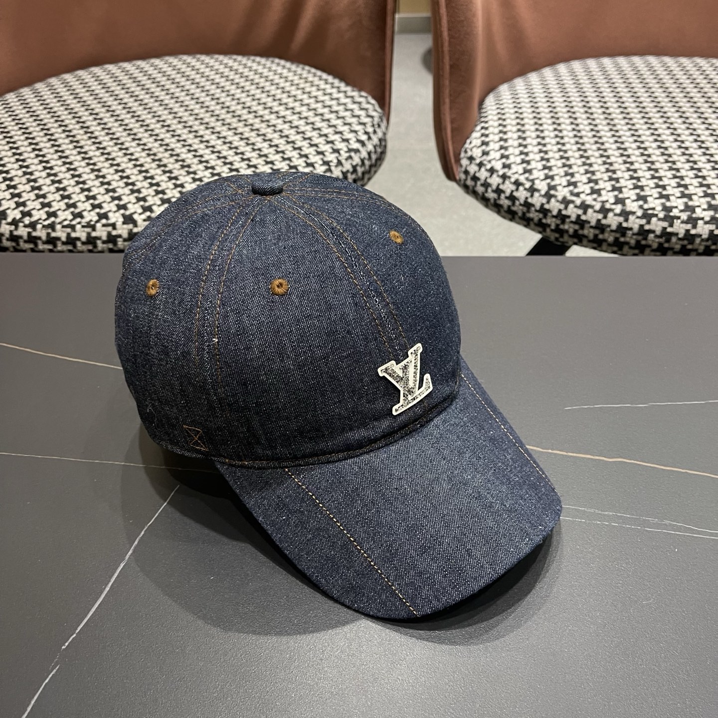 LV路易威登 新款复古牛仔棒球帽女百搭时尚宽檐显脸小大头围鸭舌帽子男潮