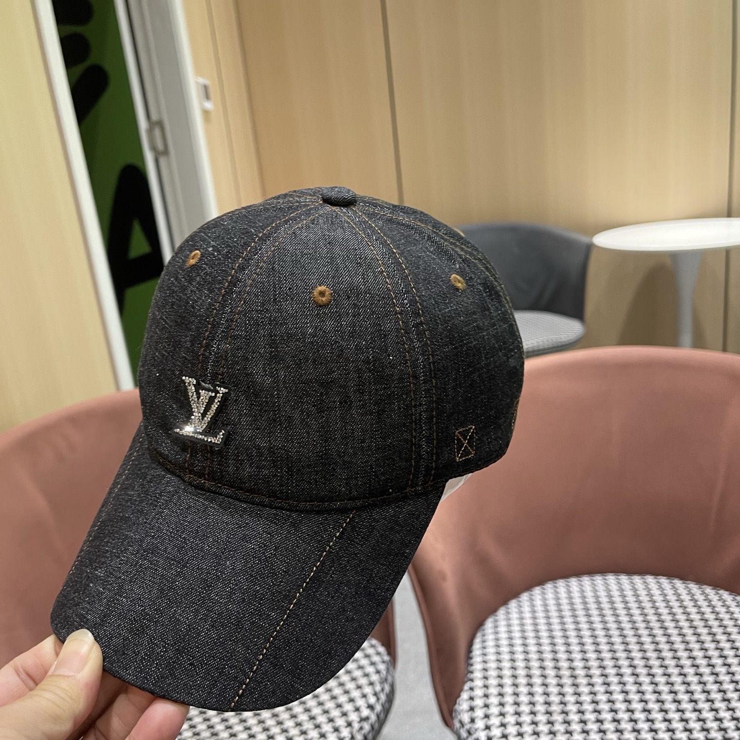 LV路易威登 新款复古牛仔棒球帽女百搭时尚宽檐显脸小大头围鸭舌帽子男潮