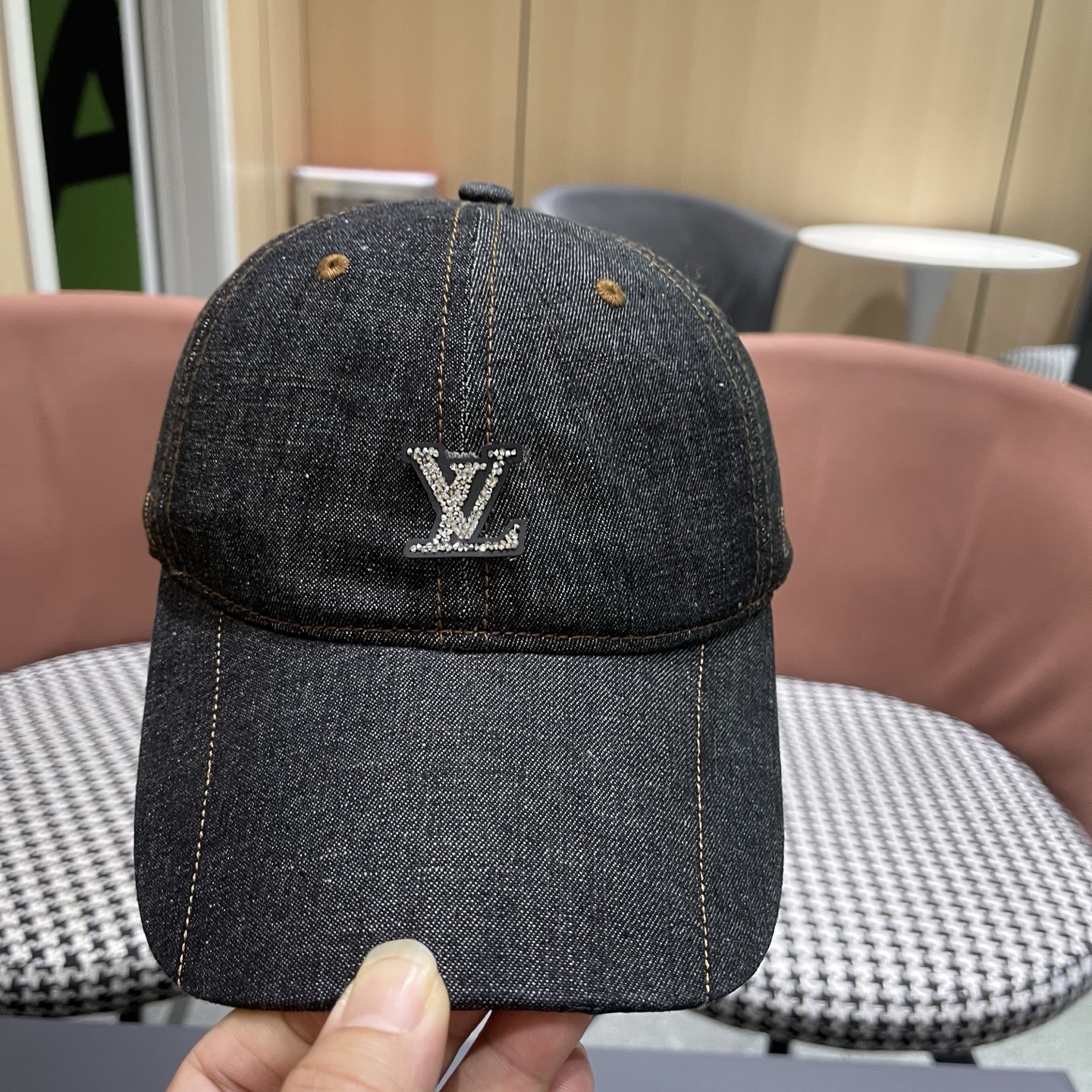 LV路易威登 新款复古牛仔棒球帽女百搭时尚宽檐显脸小大头围鸭舌帽子男潮
