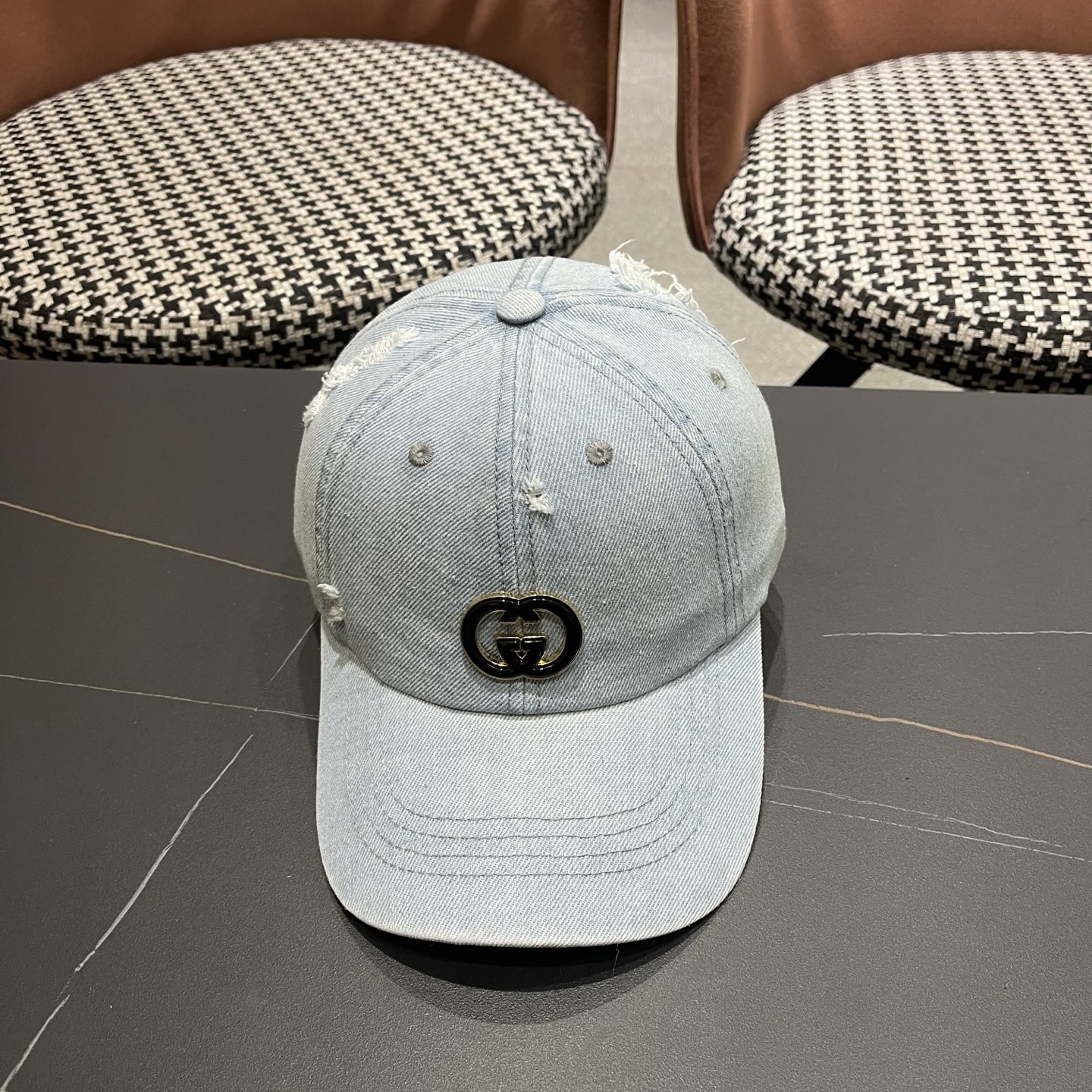 Gucci古奇新款甜辣风复古美式水洗牛仔黑色浅蓝磨破 薄款软顶弯檐棒球帽