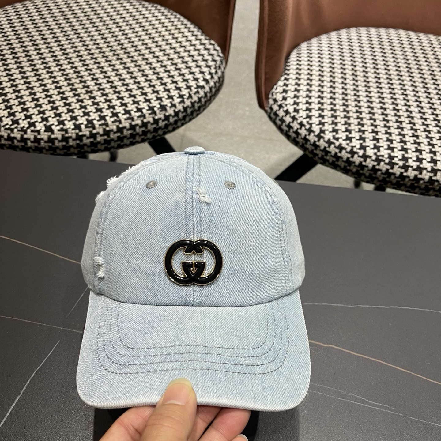 Gucci古奇新款甜辣风复古美式水洗牛仔黑色浅蓝磨破 薄款软顶弯檐棒球帽