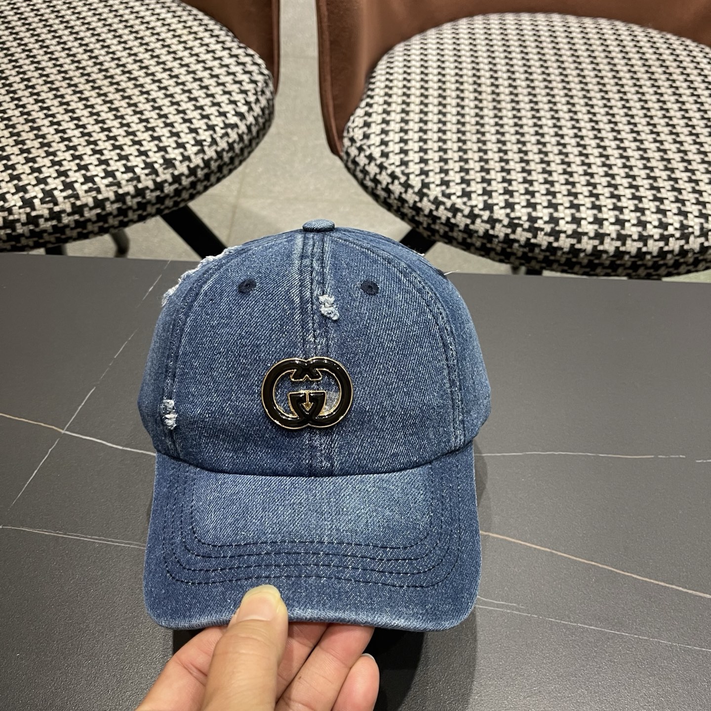 Gucci古奇新款甜辣风复古美式水洗牛仔黑色浅蓝磨破 薄款软顶弯檐棒球帽